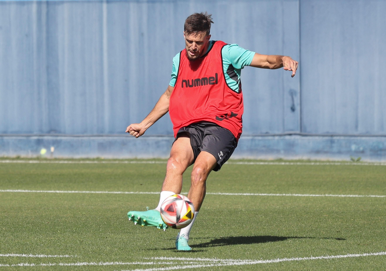 Pellicer aprieta en la vuelta del Málaga CF al trabajo