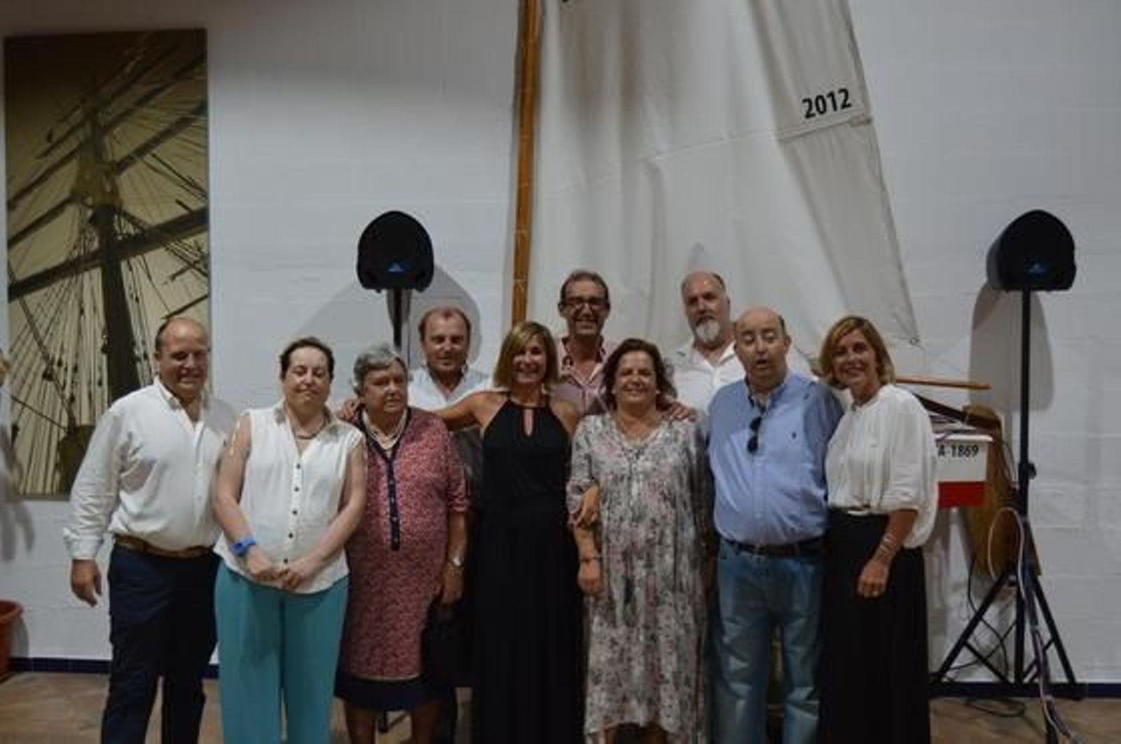 Javier y Eduardo Lacave, Ana, Cristina, Begoña y María del Mar Cervera, Ana Lacave Ruiz-Tagle, Nino Paredes y Carlos Hernández-Blanco.

Foto: Ignacio Casas de Ciria