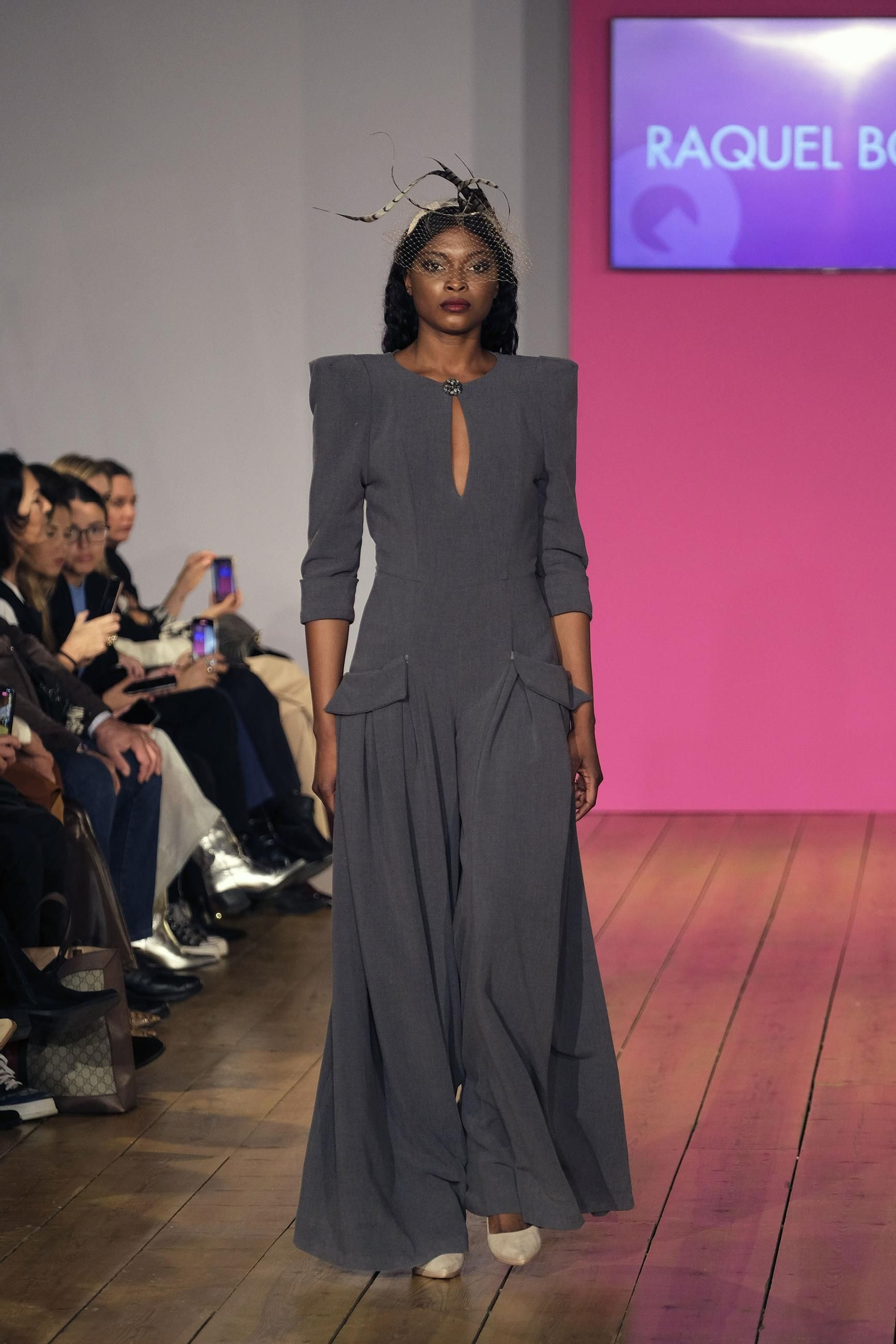 Raquel Bollo presenta su colección de invitada en SIQ, en imágenes