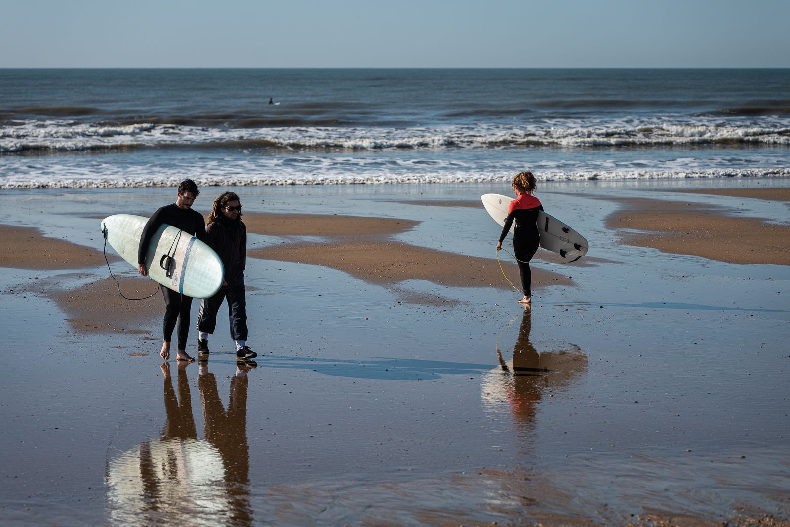 Imágenes de la mañana primaveral del 26 de diciembre en las playas de Huelva
