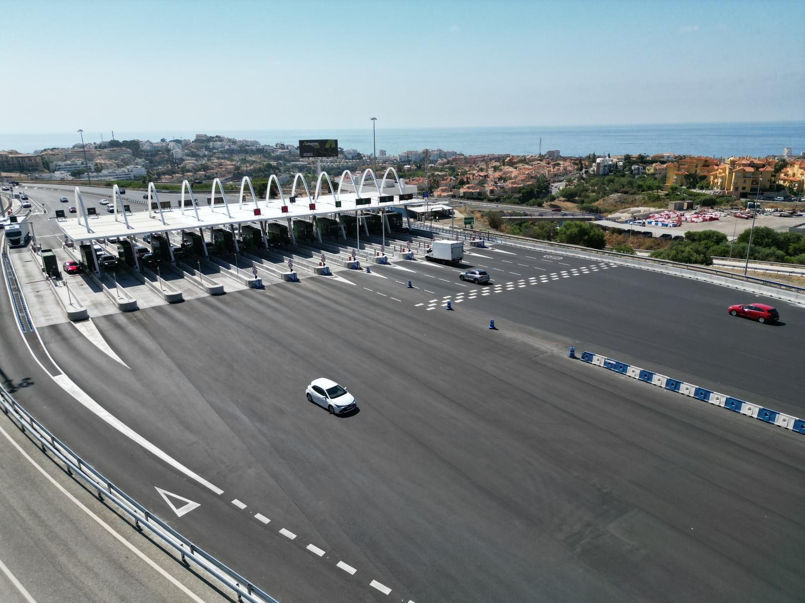 La autopista de la Costa del Sol inicia el reasfaltado de la carretera entre Fuengirola y Marbella