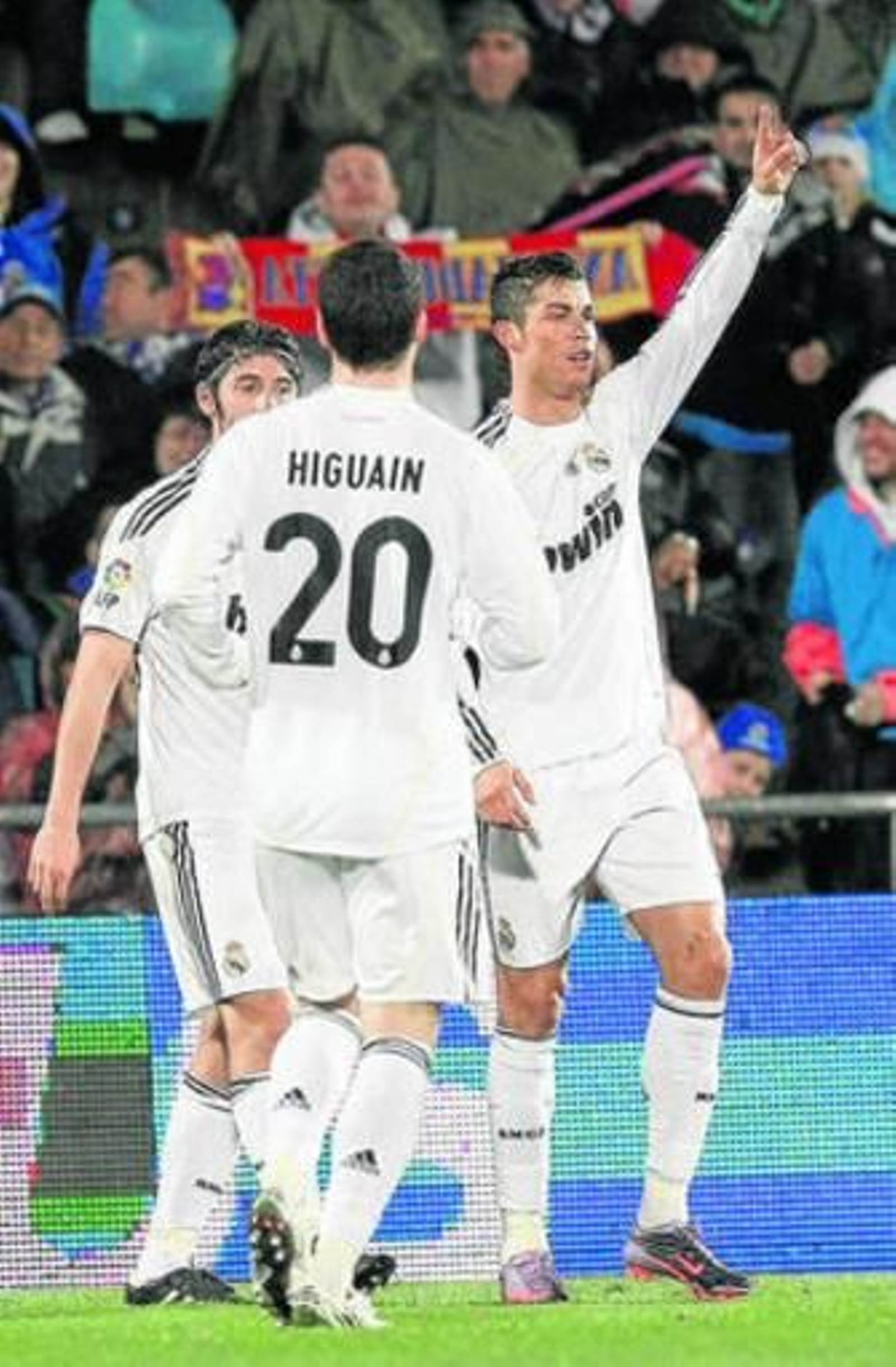 Cristiano Ronaldo celebra el cuarto tanto del Real Madrid.