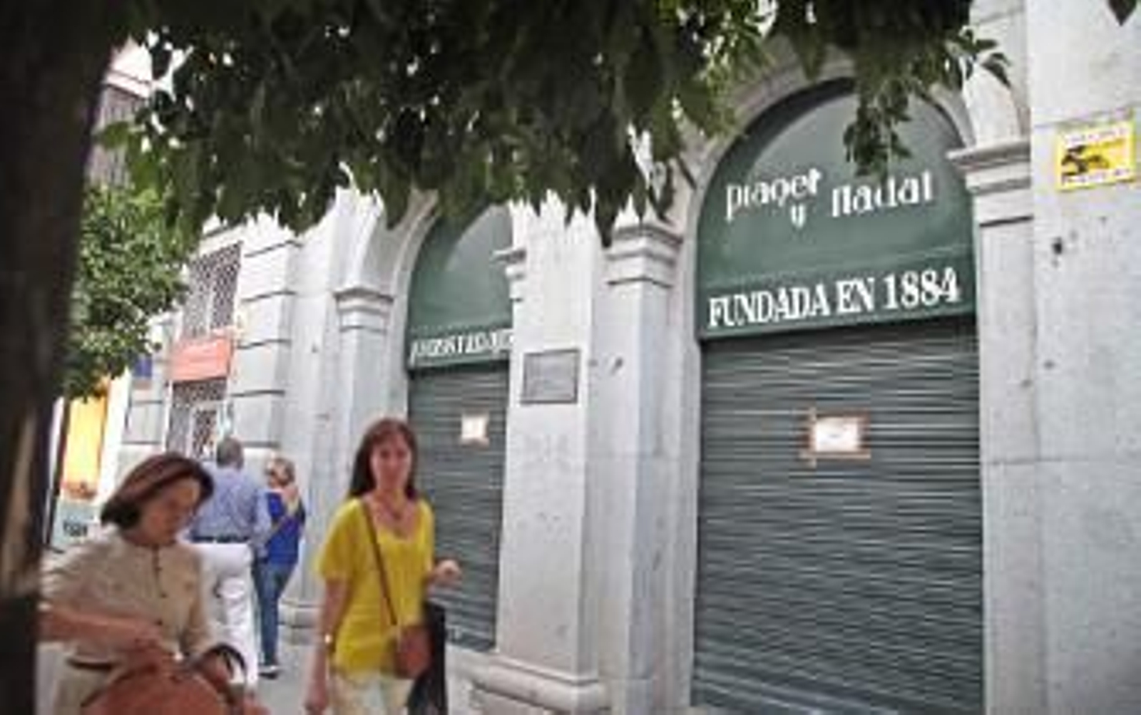 La joyería Piaget y Nadal cierra en calle Larga tras 131 años de historia
