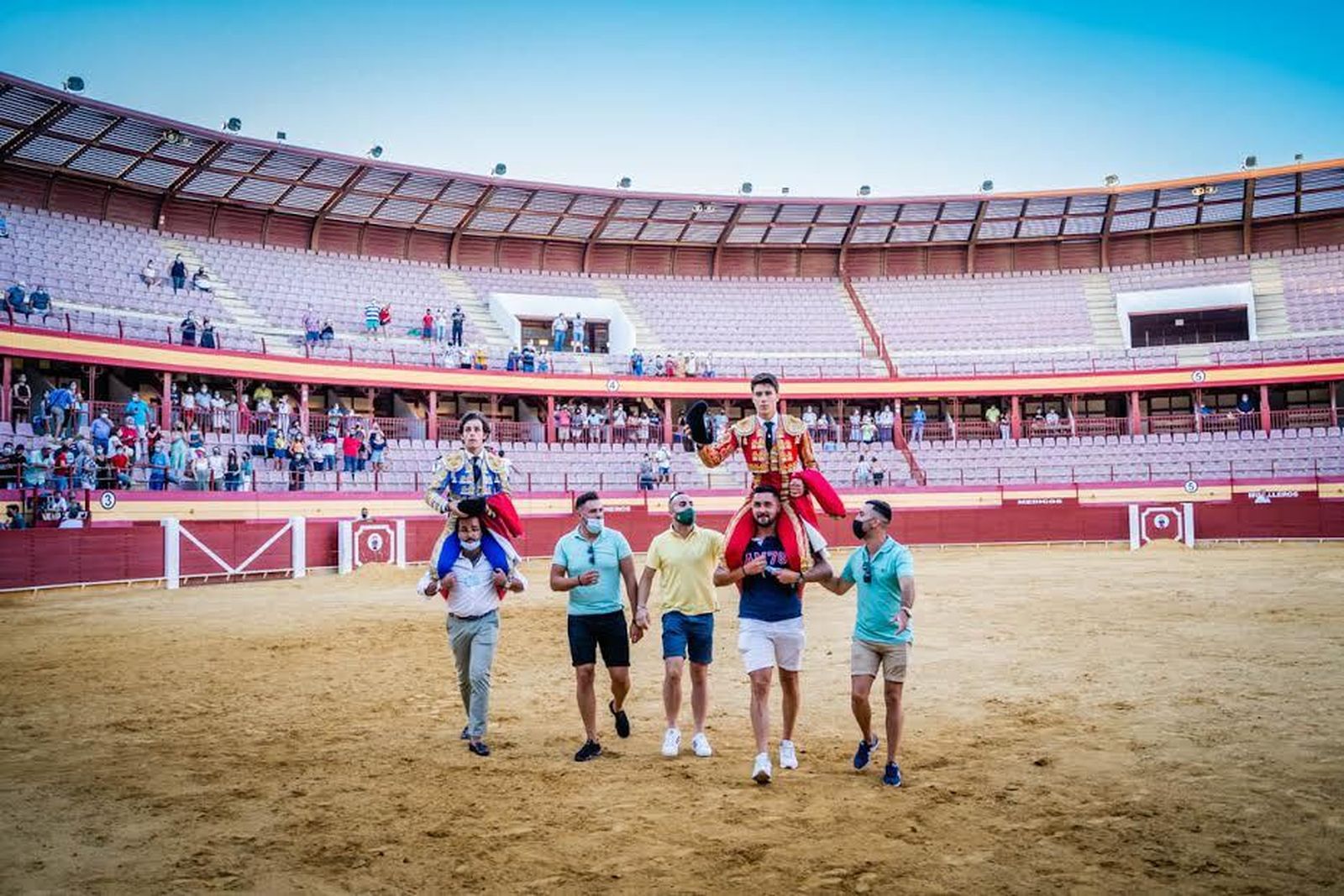 El  XXVII Ciclo de Novilladas devuelve la actividad a la Plaza de Toros de  Roquetas