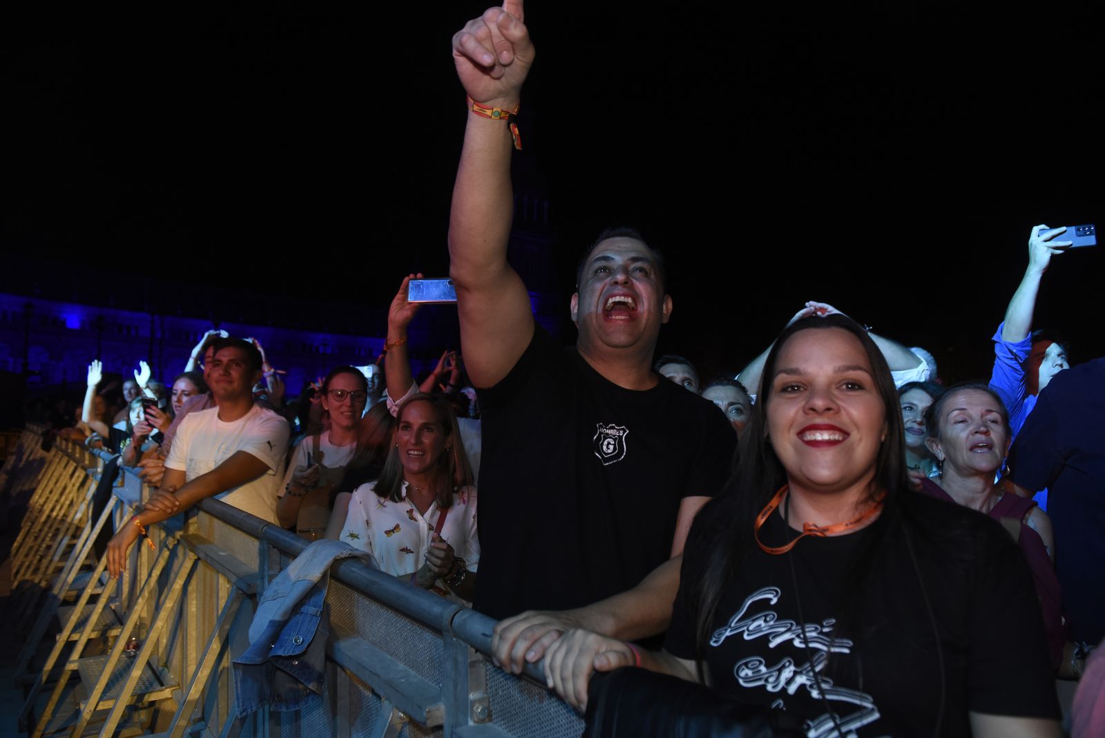 Búscate en el concierto de Seguridad Social y Hombres G de Icónica