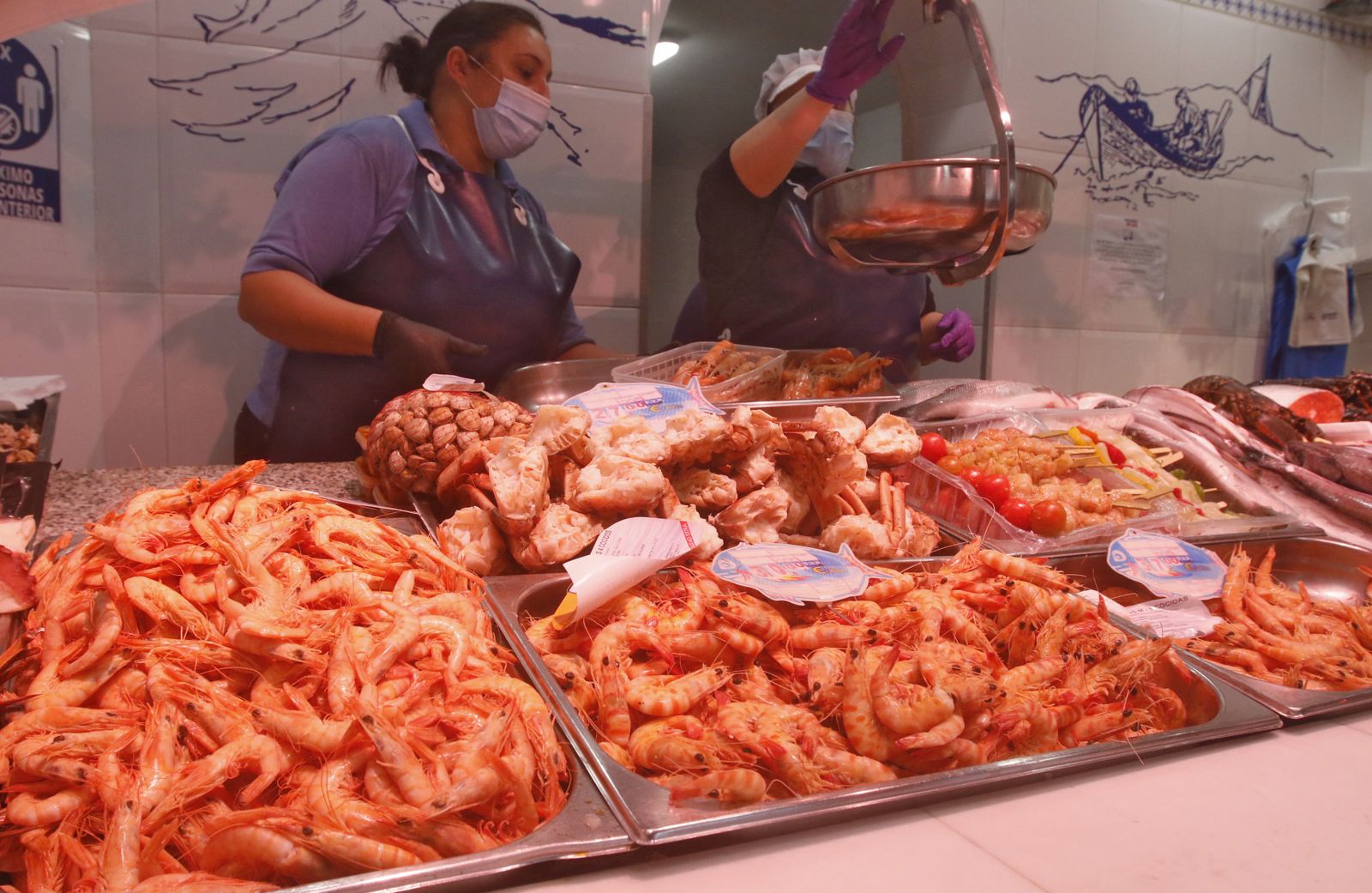 Los preparativos de las comidas de Navidad en Córdoba, en fotografías