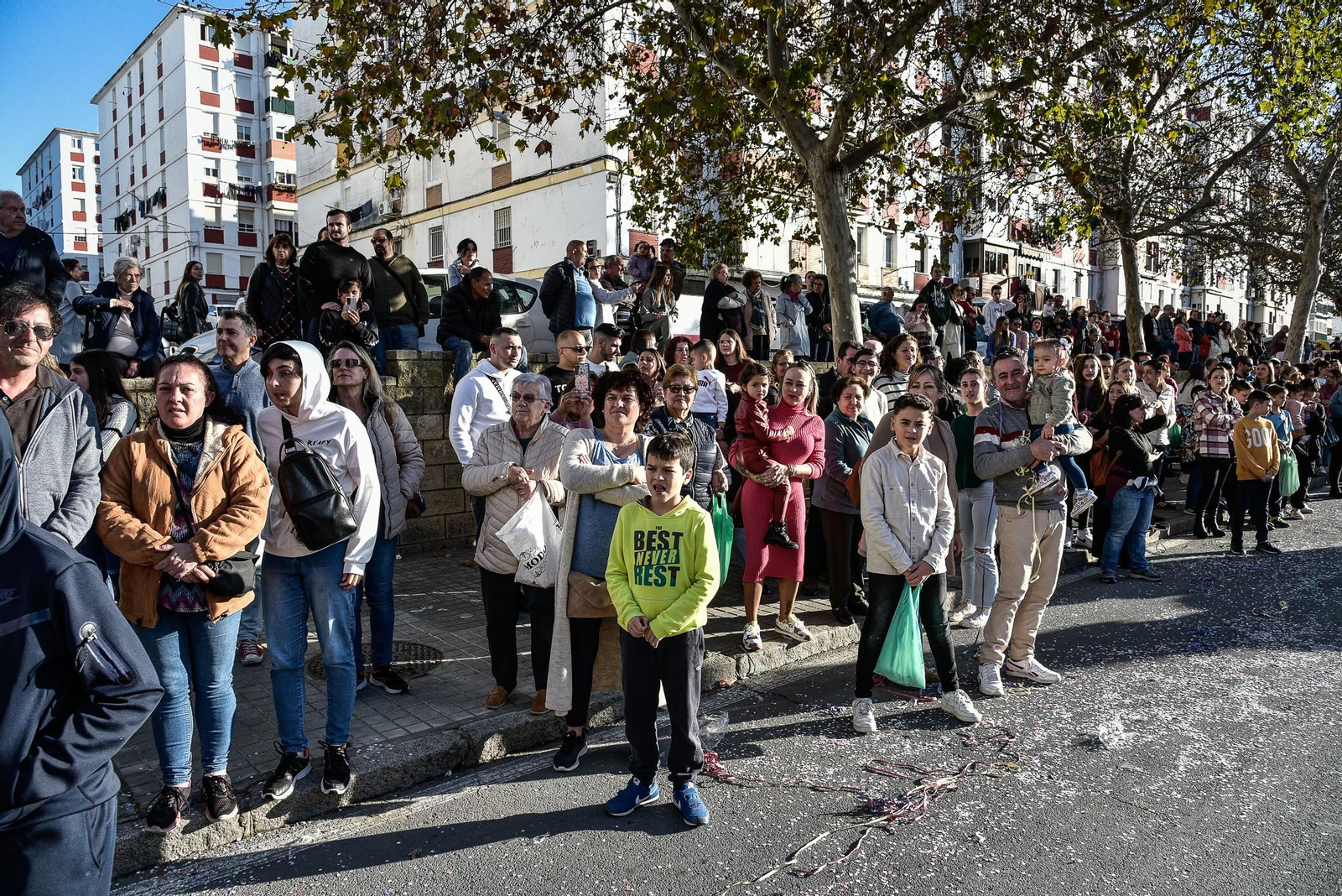 Imágenes del público en las cabalgatas por La Orden, Cardeñas y Las Colonias