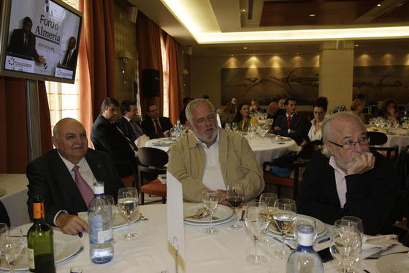 Miguel Rifá (Grupo Citymar), José Manuel Martínez Rastrojo y Rafael Mezquita de La Salle.

Foto: Fran Leonardo