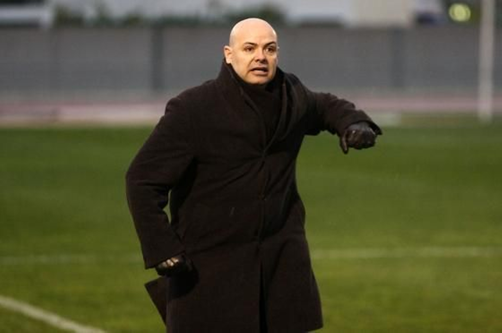 La Balona gana en Ayamonte y se pone líder provisional a la espera de lo que haga el Pozoblanco./Fotos:Alberto Domínguez

Foto: Alberto Dominguez