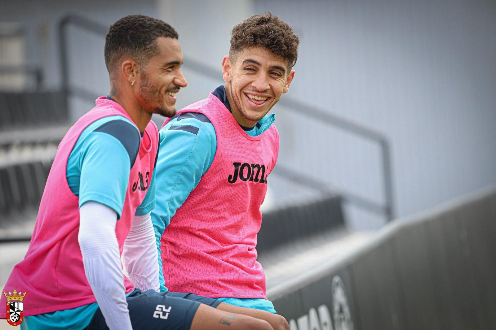 Robin (i.) y Mizzian, dos ex del Algeciras en el Ceuta.