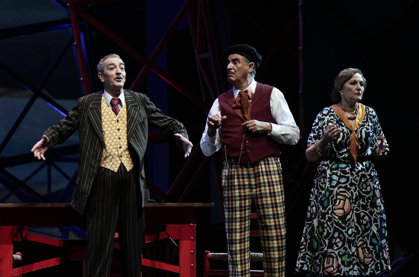 Las imágenes de la zarzuela "Los Gavilanes" en el Maestranza