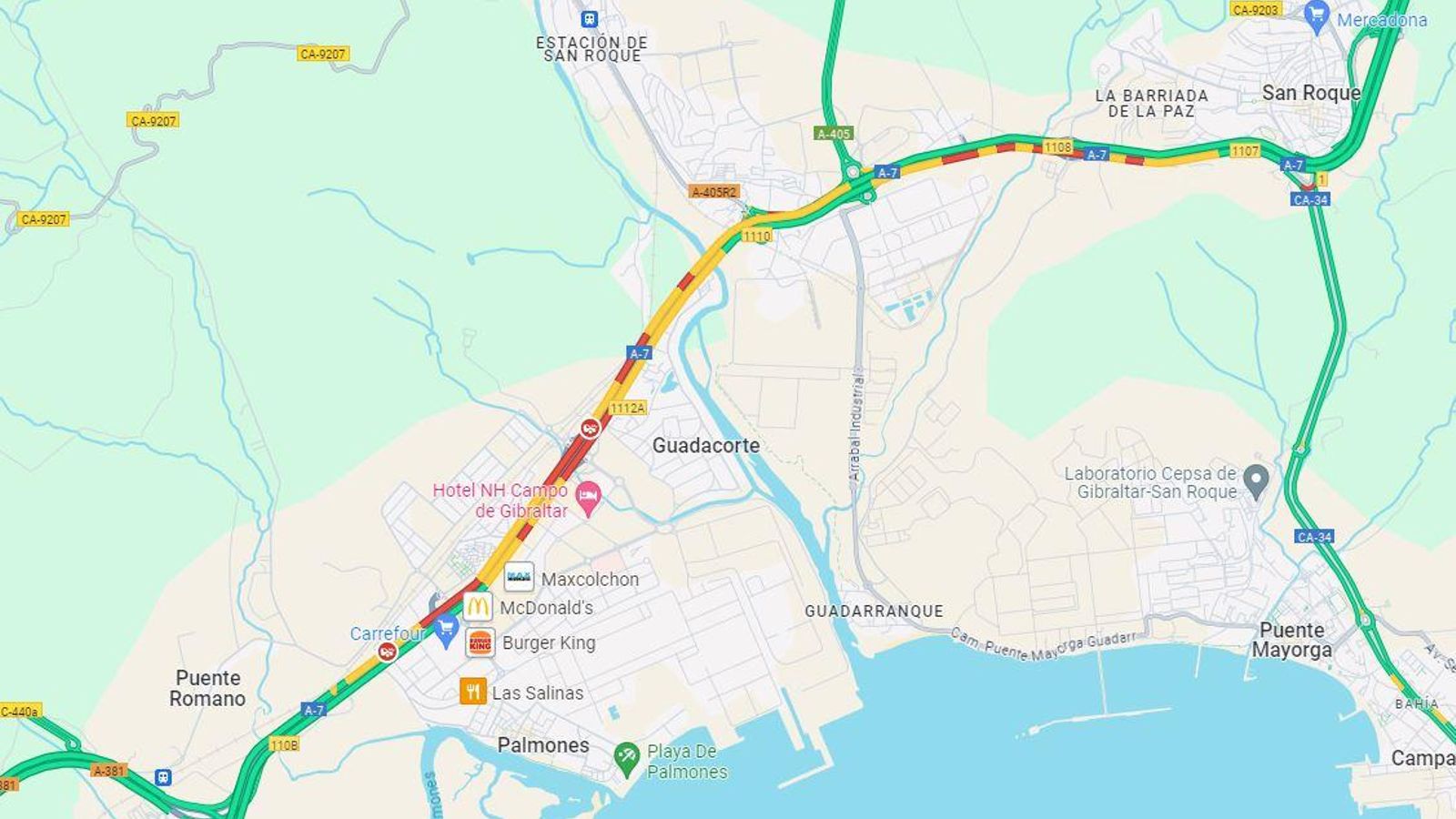 TRáfico denso en el autovía que vertebra el Campo de Gibraltar.