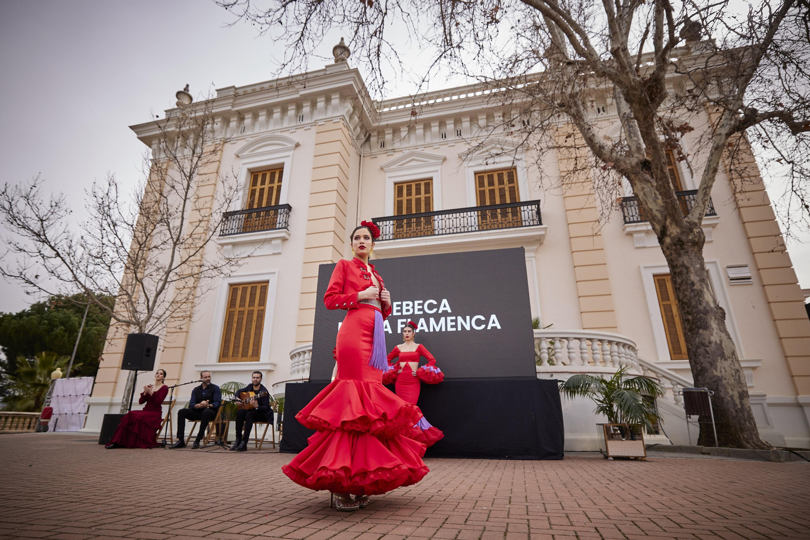 Los trajes de flamenca más bonitos de la Pasarela Granada Flamenca 2023, todas las fotos