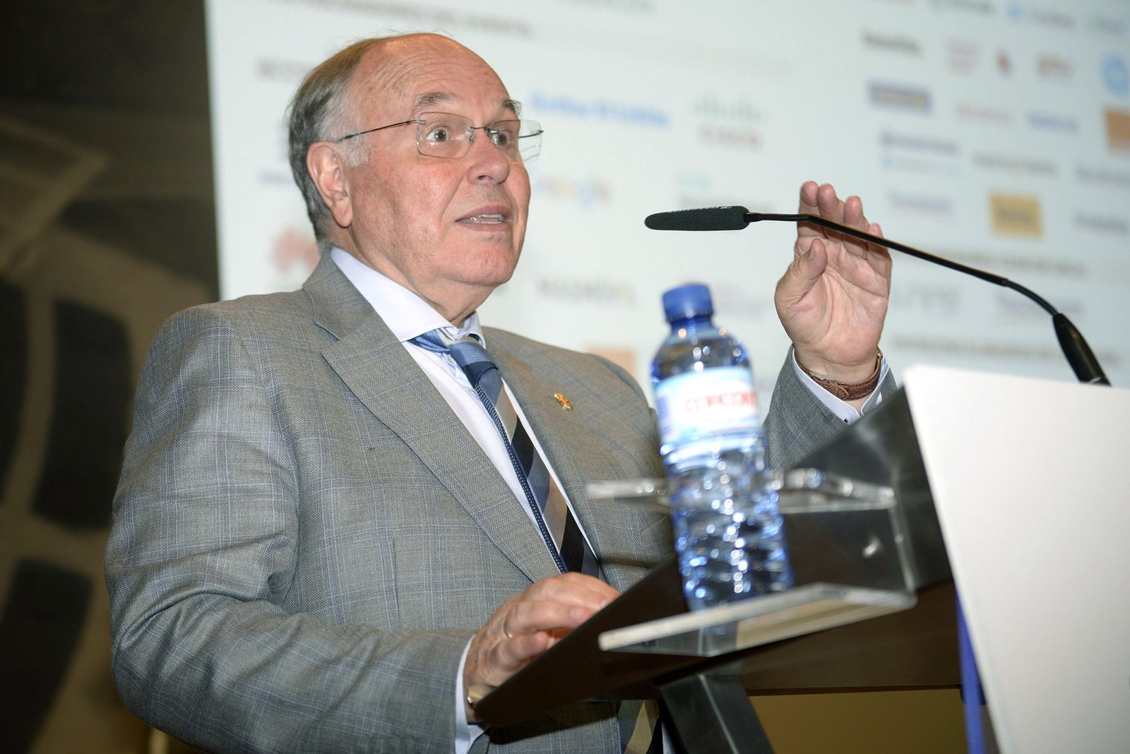 César Nombela Cano.