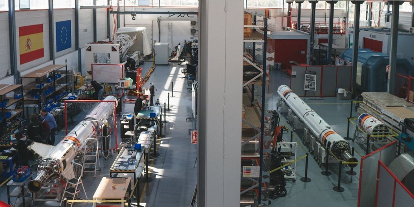 Cohetes Miura 1 en la planta de PLD en Elche.