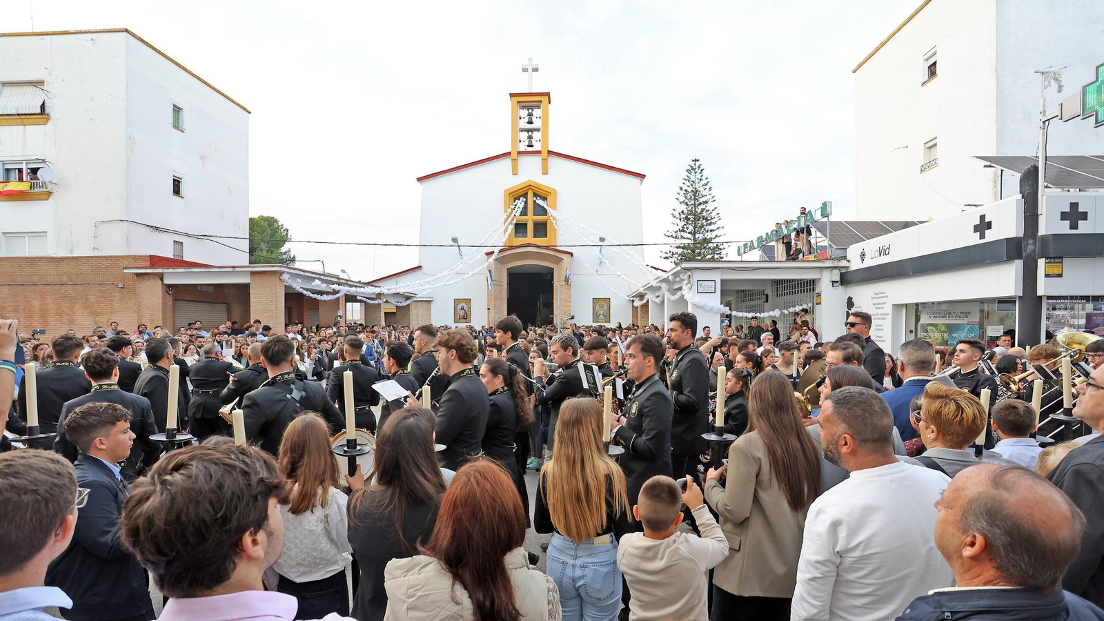 Traslado de las Virgenes de la Concepción y del Silencio por la Magna Mariana de Jerez