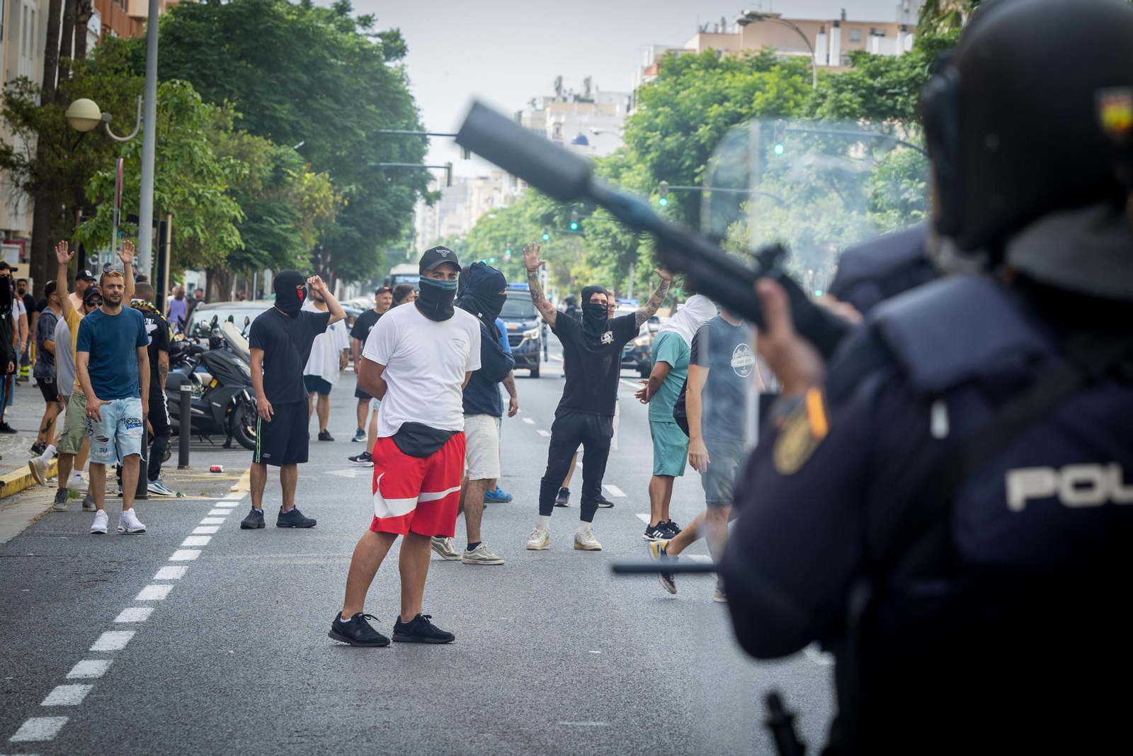 Imágenes de las protestas de trabajadores del metal en Cádiz tras el preacuerdo entre UGT y patronal