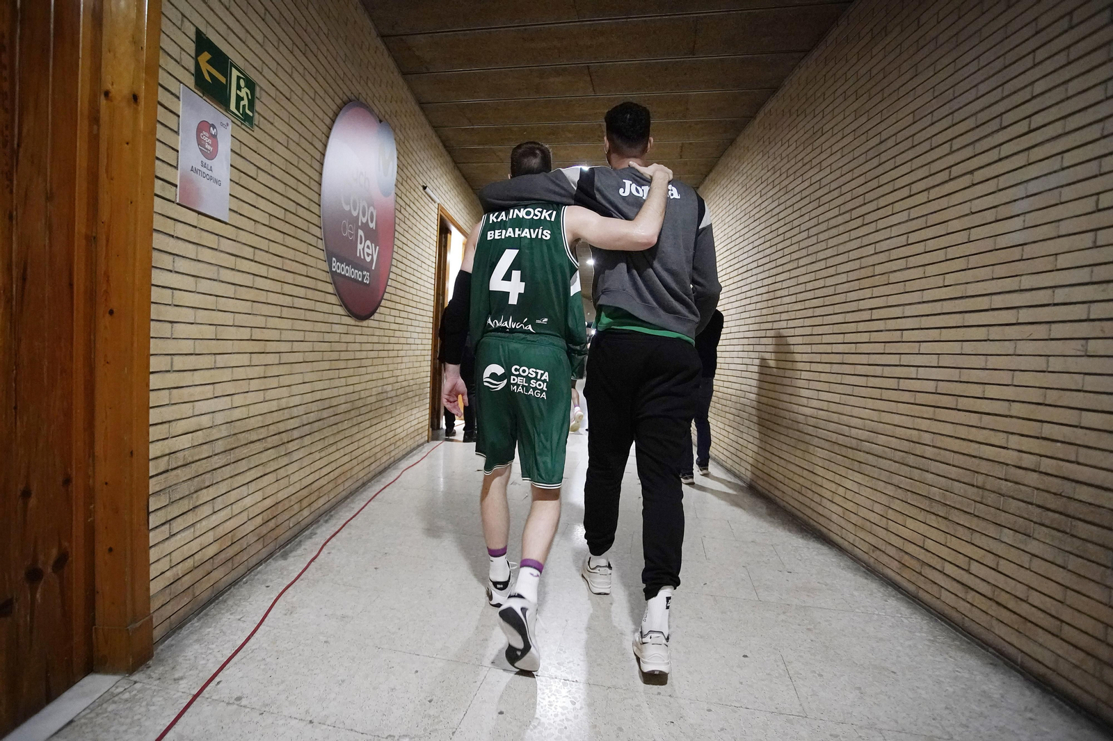 La plantilla del Unicaja celebra el pase a la final, en imágenes