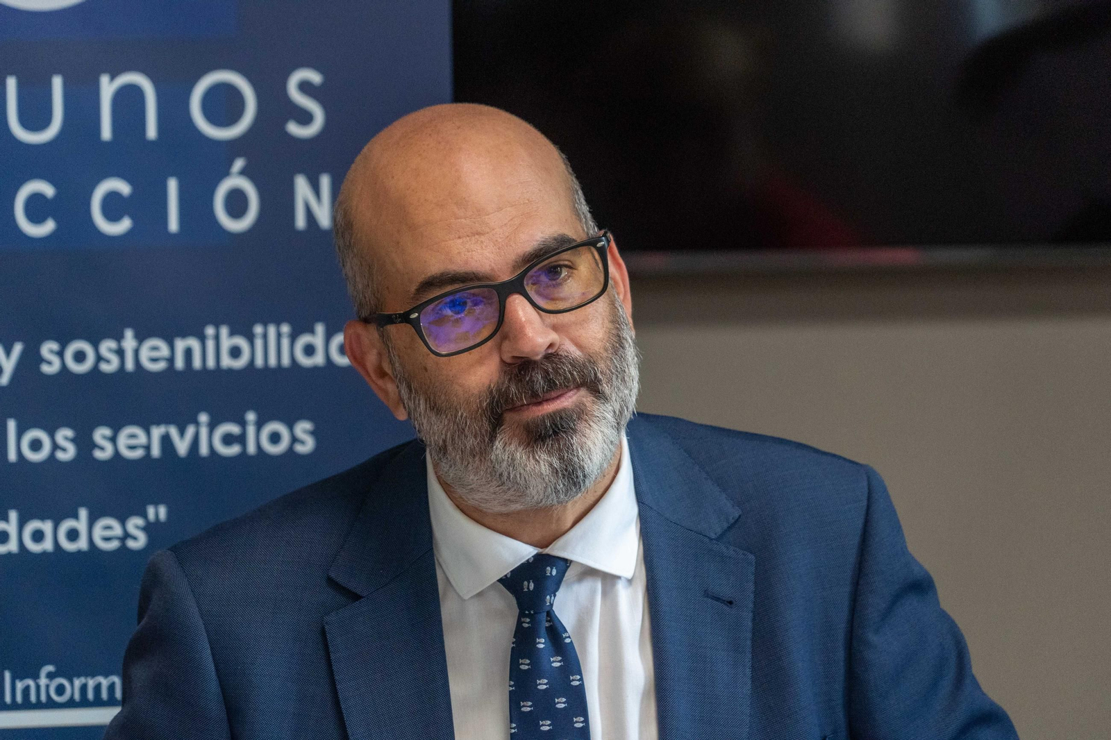 Imágenes del desayuno de redacción 'Huelva, eficiencia y sostenibilidad en la gestión de los servicios en las ciudades'