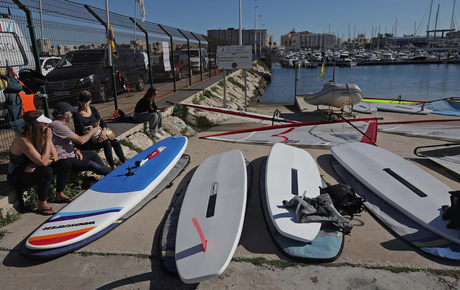 Fotos de la segunda jornada de la Copa de Andalucía de la clase windsurfer en La Línea