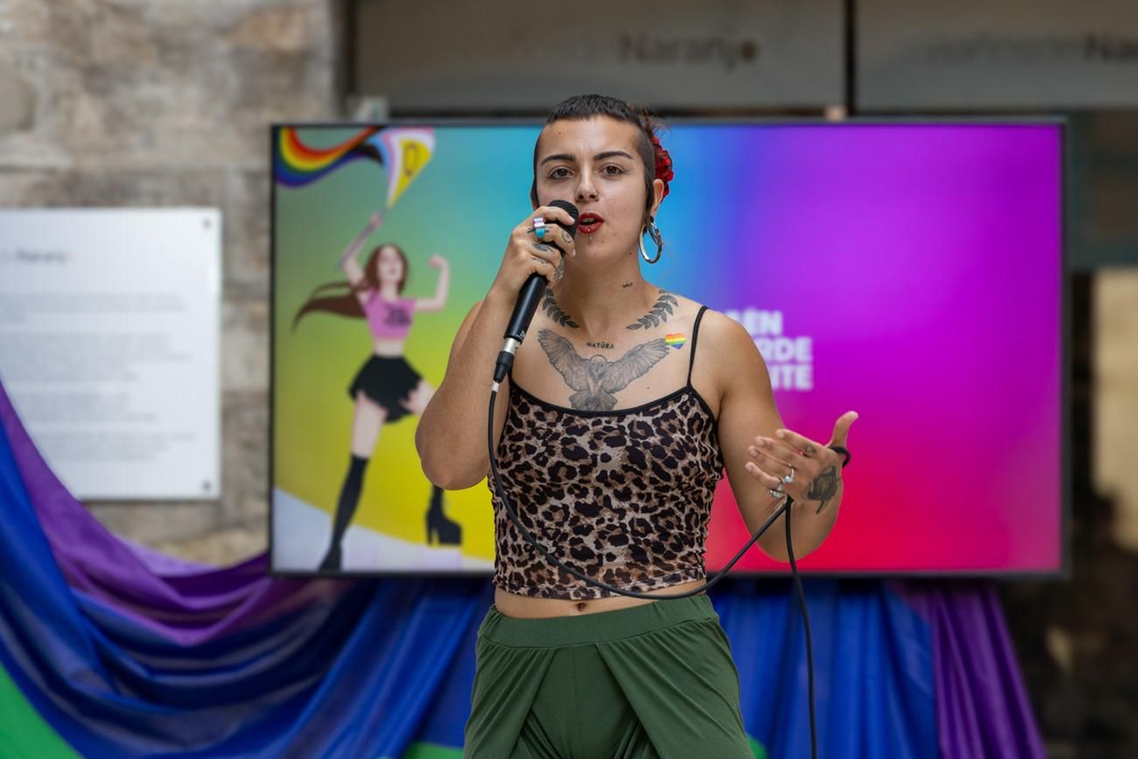 Alberto Batres, el diseñador jiennense presenta sus creaciones en el evento en el que se aborda cómo performar el género a través de la moda
