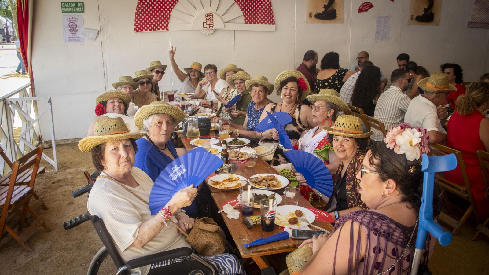 Búscate en las imágenes del viernes en la feria de Puerto Real