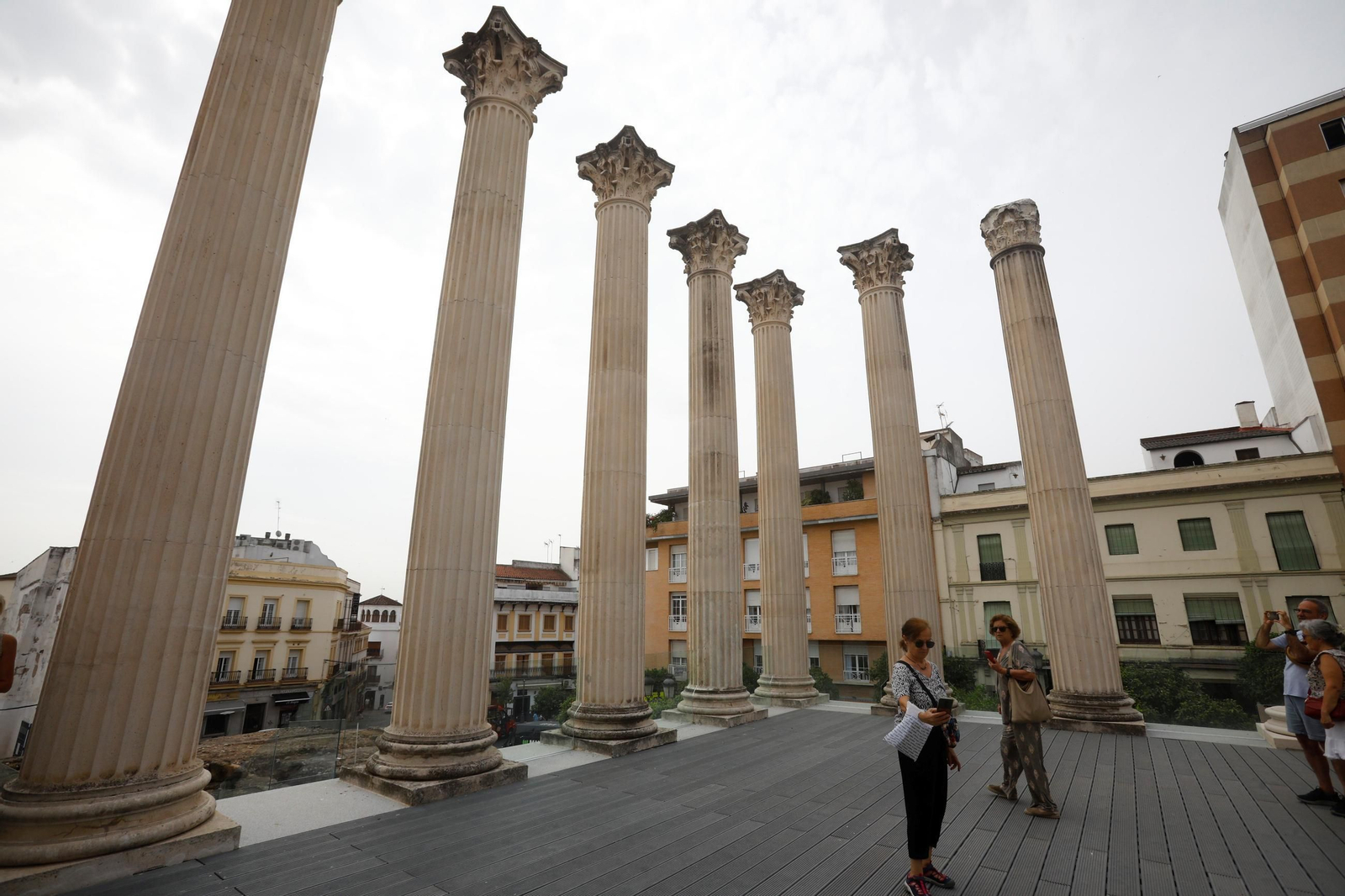 El primer día de visitas al Templo Romano, en imágenes