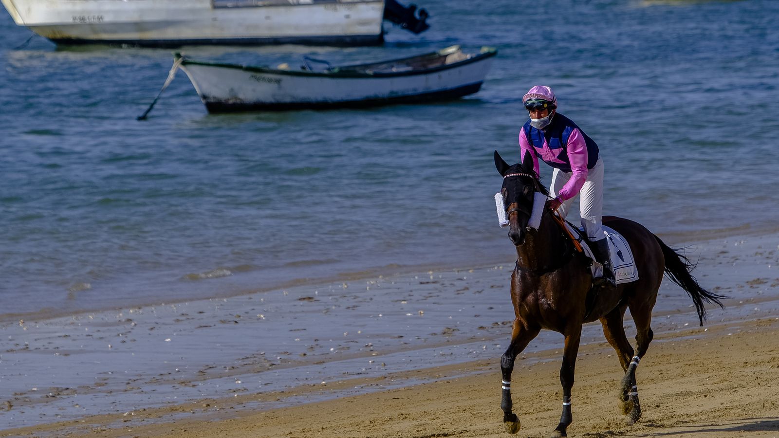 Las carreras de caballos en Sanlúcar en imágenes.