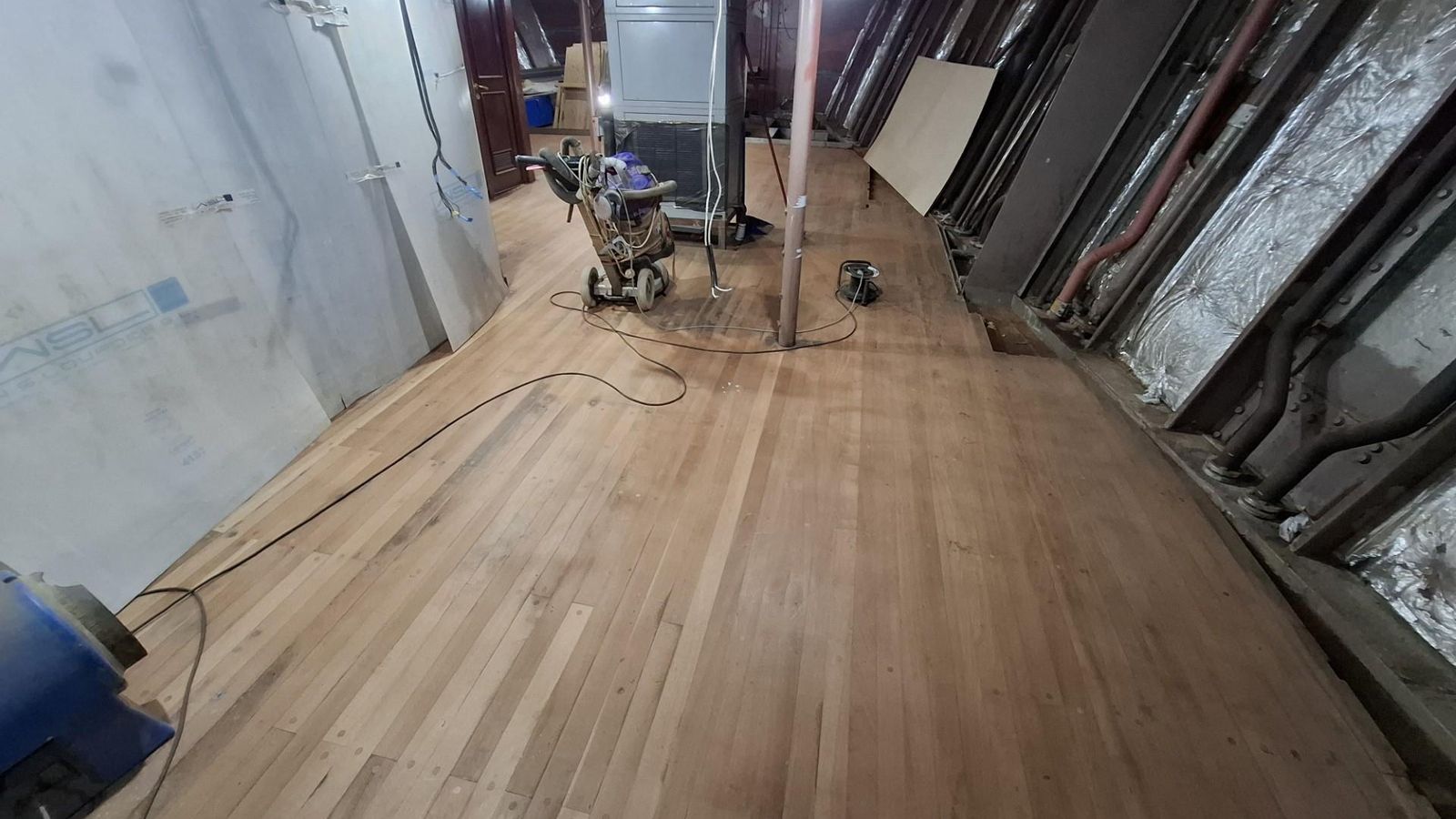 La zona de vida de los suboficiales también se está renovando.