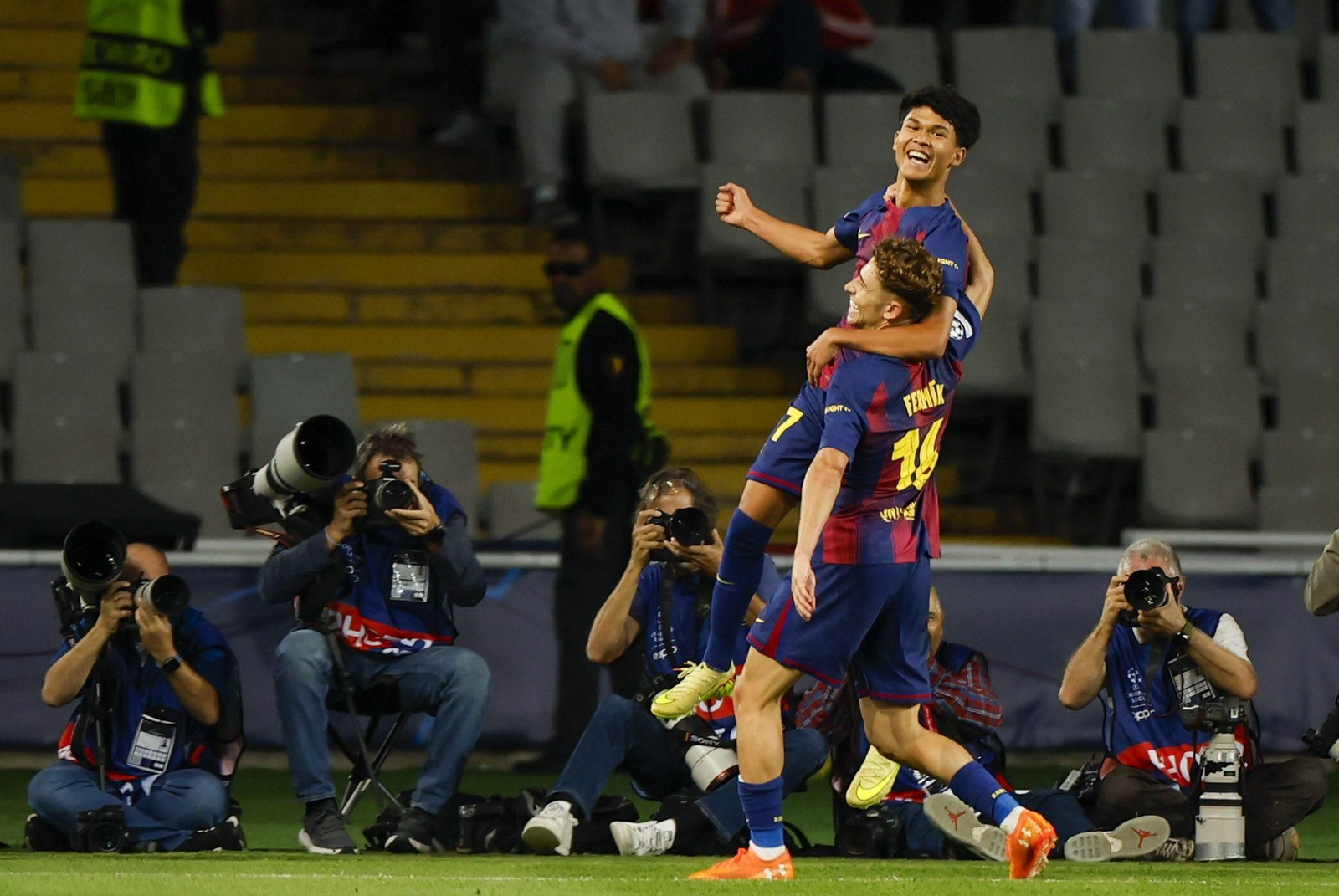 Las fotos del Barcelona-Olympiacos