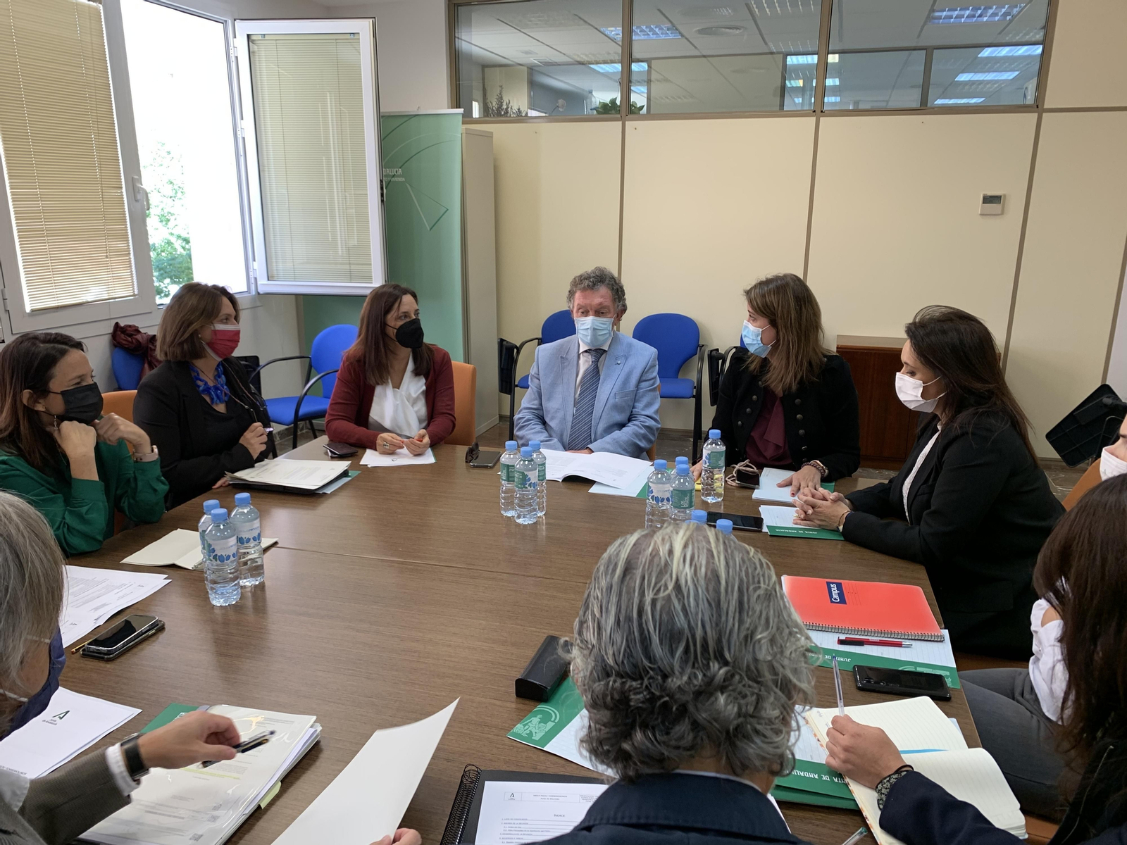 Vista de la primera reunión de la mesa de trabajo.