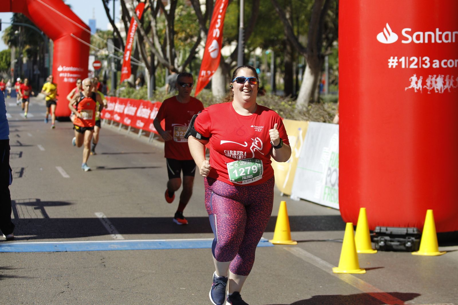Fotogalería carrera atletismo popular enfermedades poco frecuentes. La Salle Almería