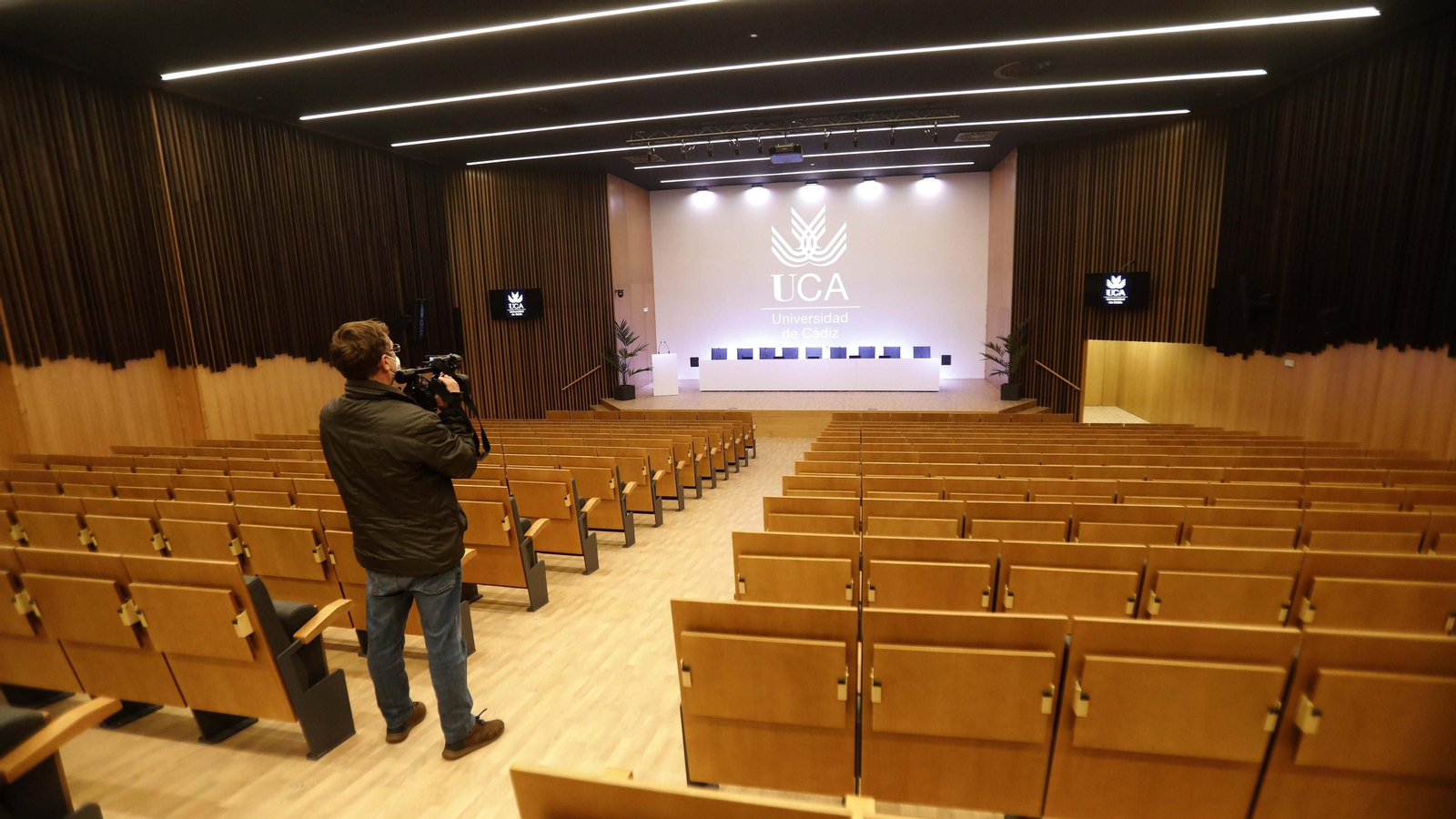 Las fotos del nuevo salón de actos de la Escuela Politécnica Superior de Algeciras