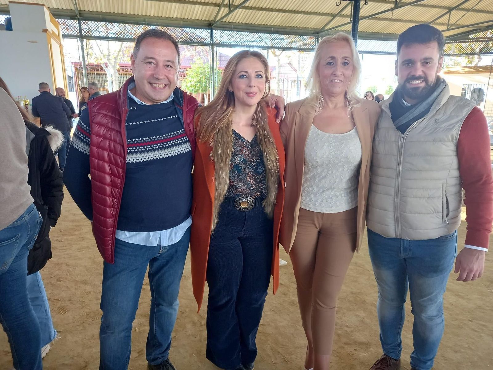 Ricardo Sánchez, presidente del PP de Sevilla, María José Carrascosa, Janete Espinosa y José Ricardo García,  secretario general del PP de Sevilla.