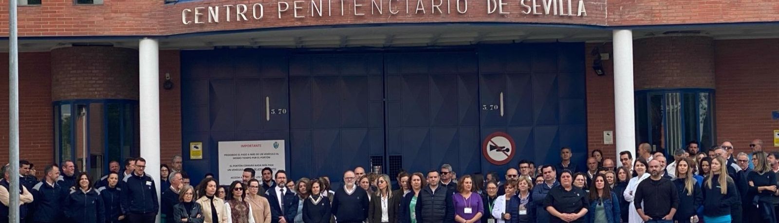 Un momento de la concentración de el centro penitenciario de Sevilla.