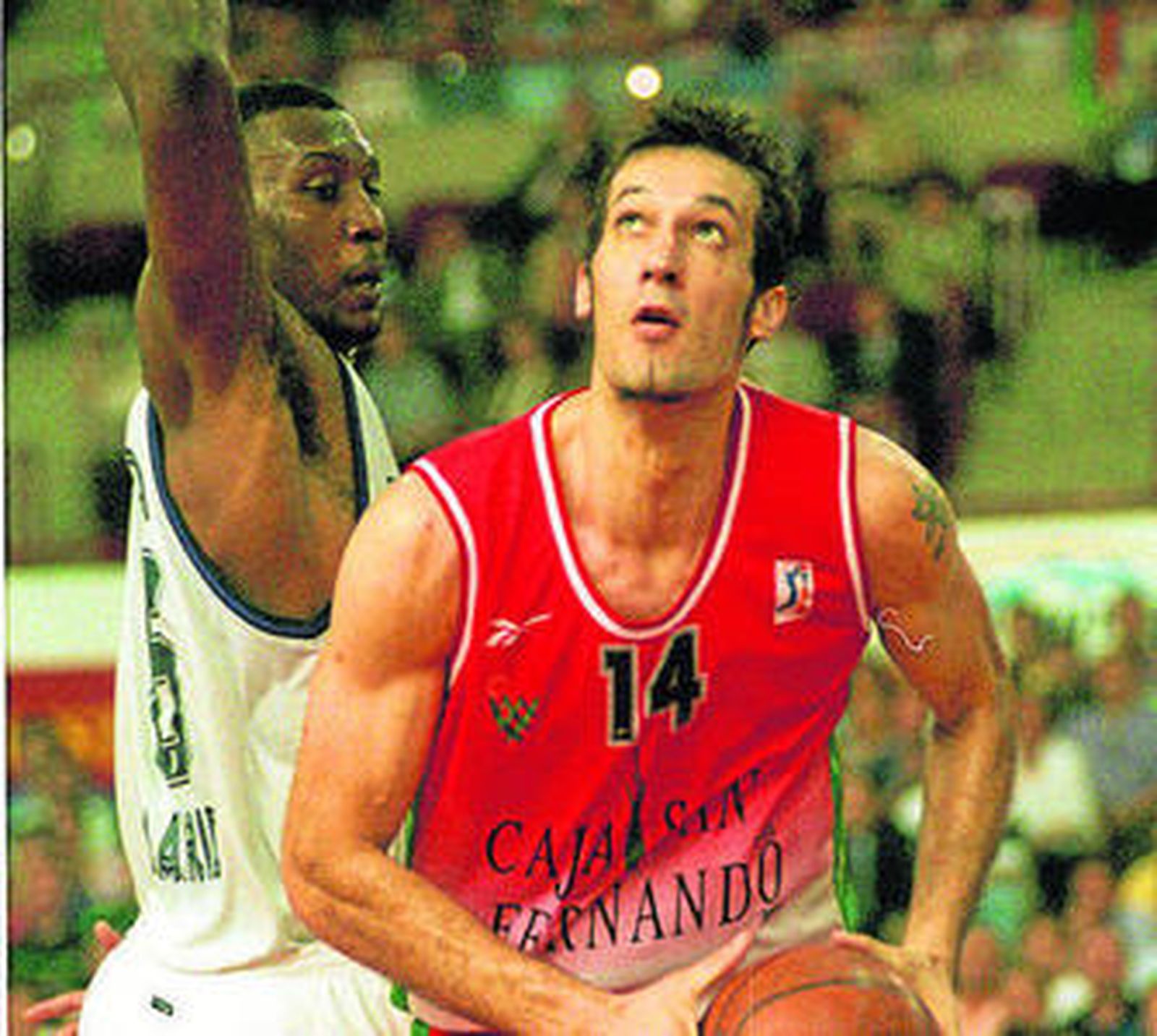 Nacho Romero en un partido con el Caja San Fernando.