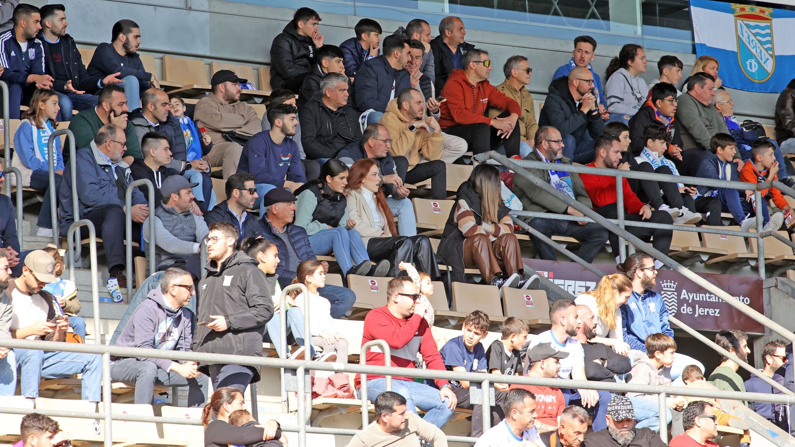 Búscate en el Xerez CD - Córdoba B en Chapín
