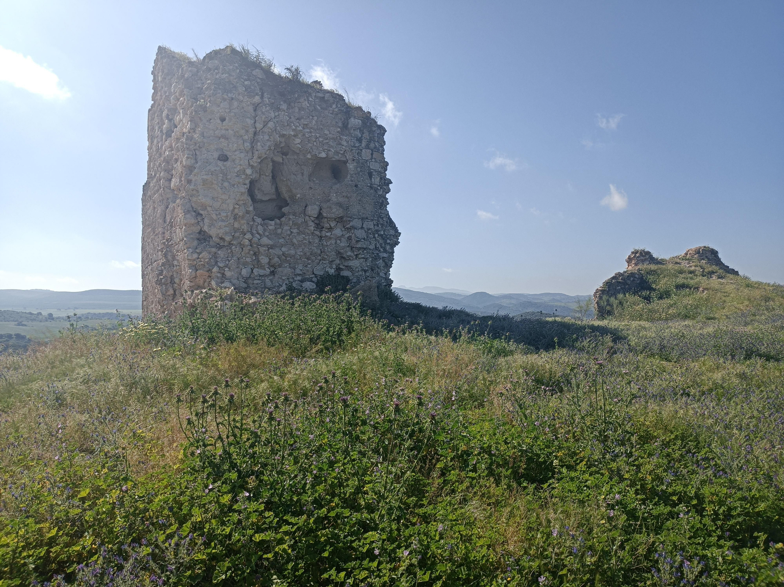 Las imágenes de la ruta alrededor del Castillo de Luna