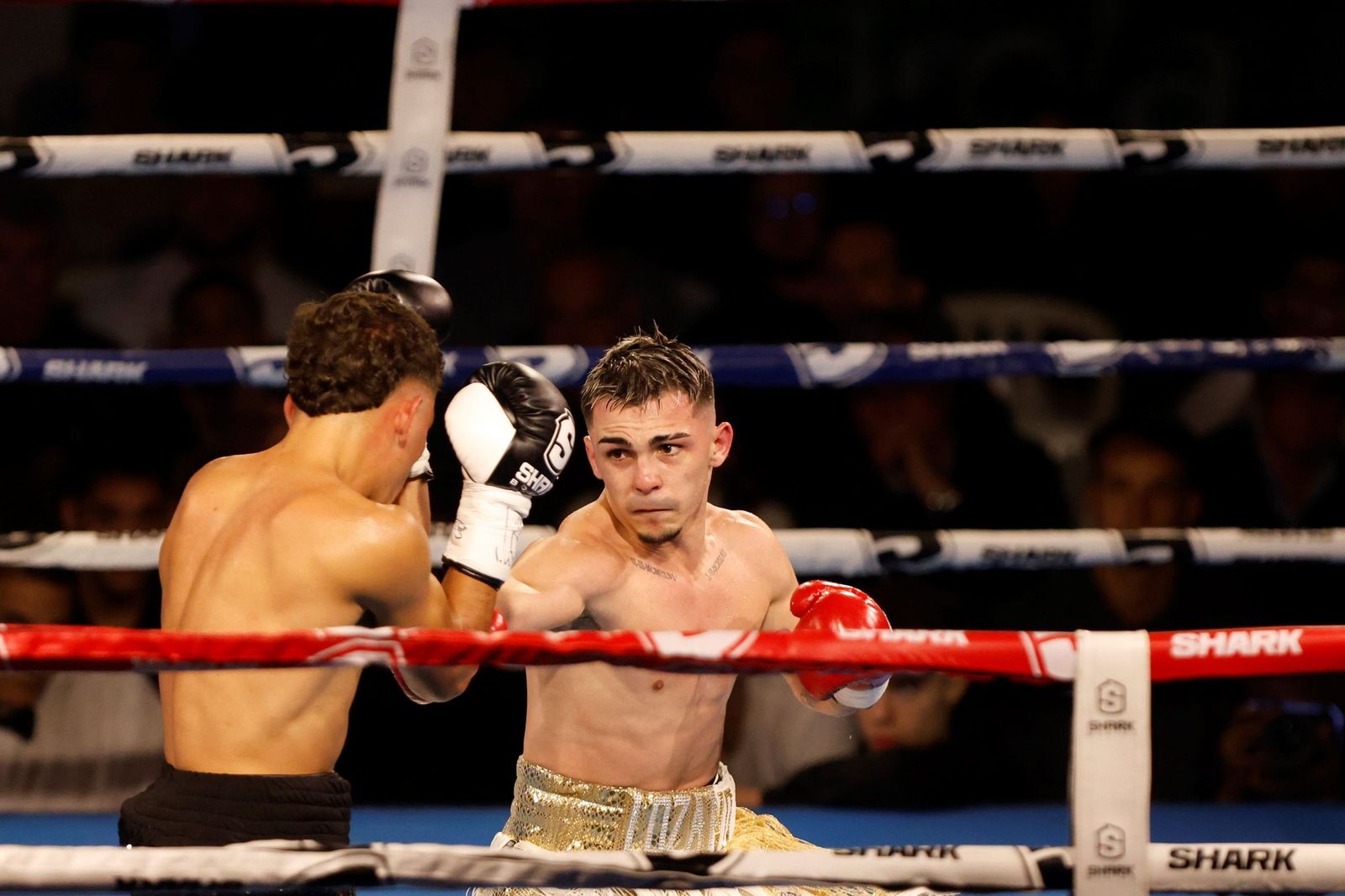 Las mejores fotos del debut profesional de Rafa Lozano Jr. ante Kervin Romero