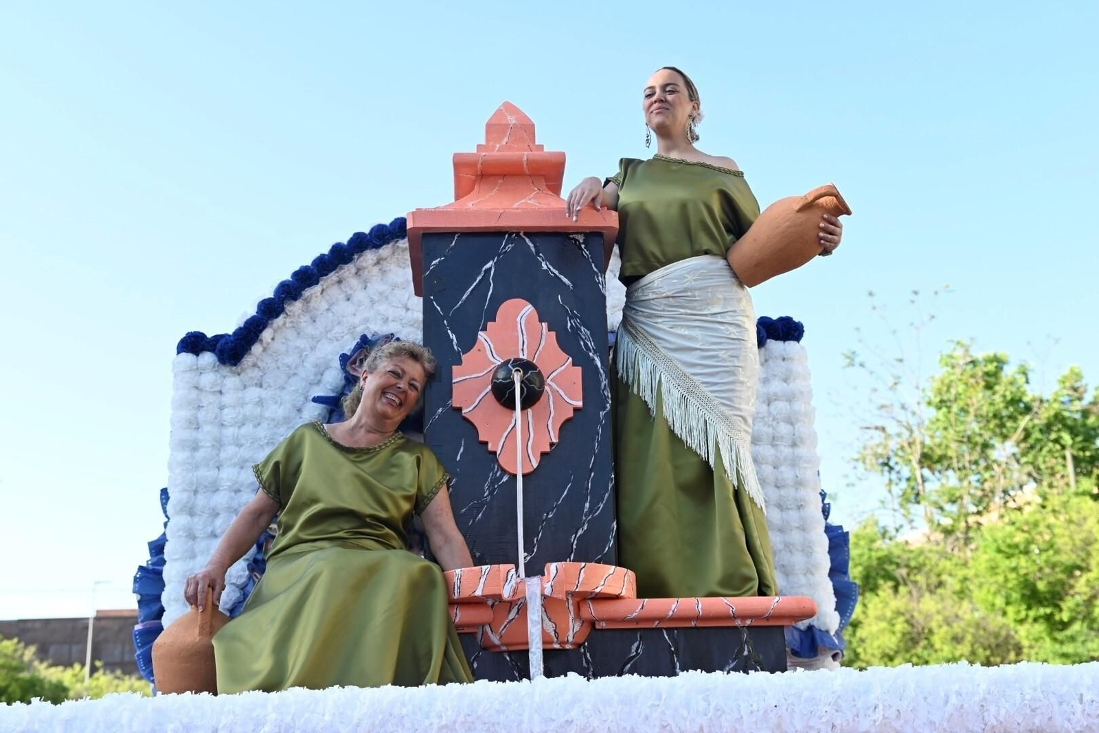 Las mejores imágenes de la salida de la Romería de Santo Domingo en Córdoba Las mejores imágenes de la salida de la Romería de Santo Domingo en Córdoba