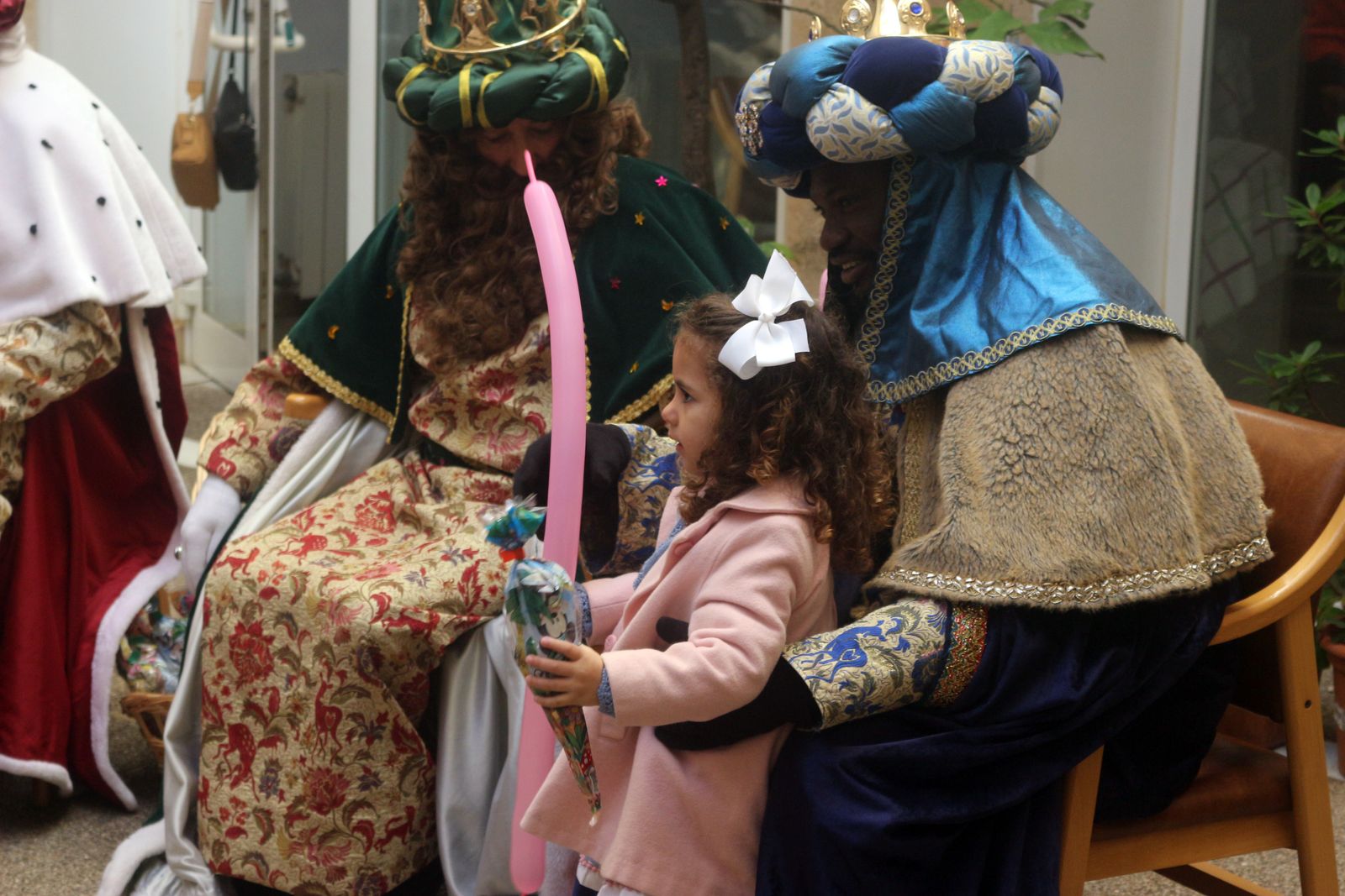 Visita de los Reyes a la Residencia Vedruna