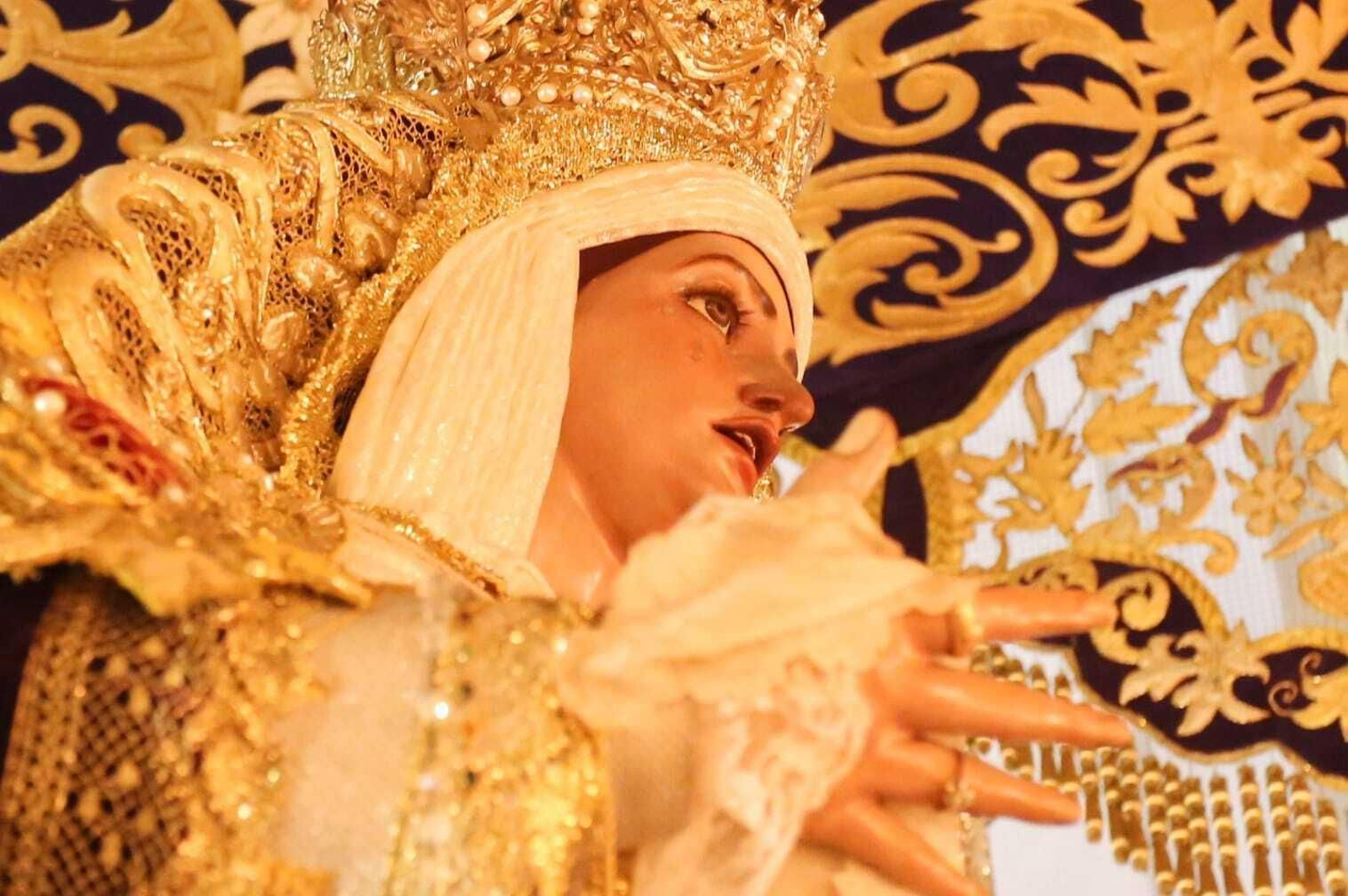 Jueves Santo en El Puerto: Las imágenes de la Humildad y Paciencia