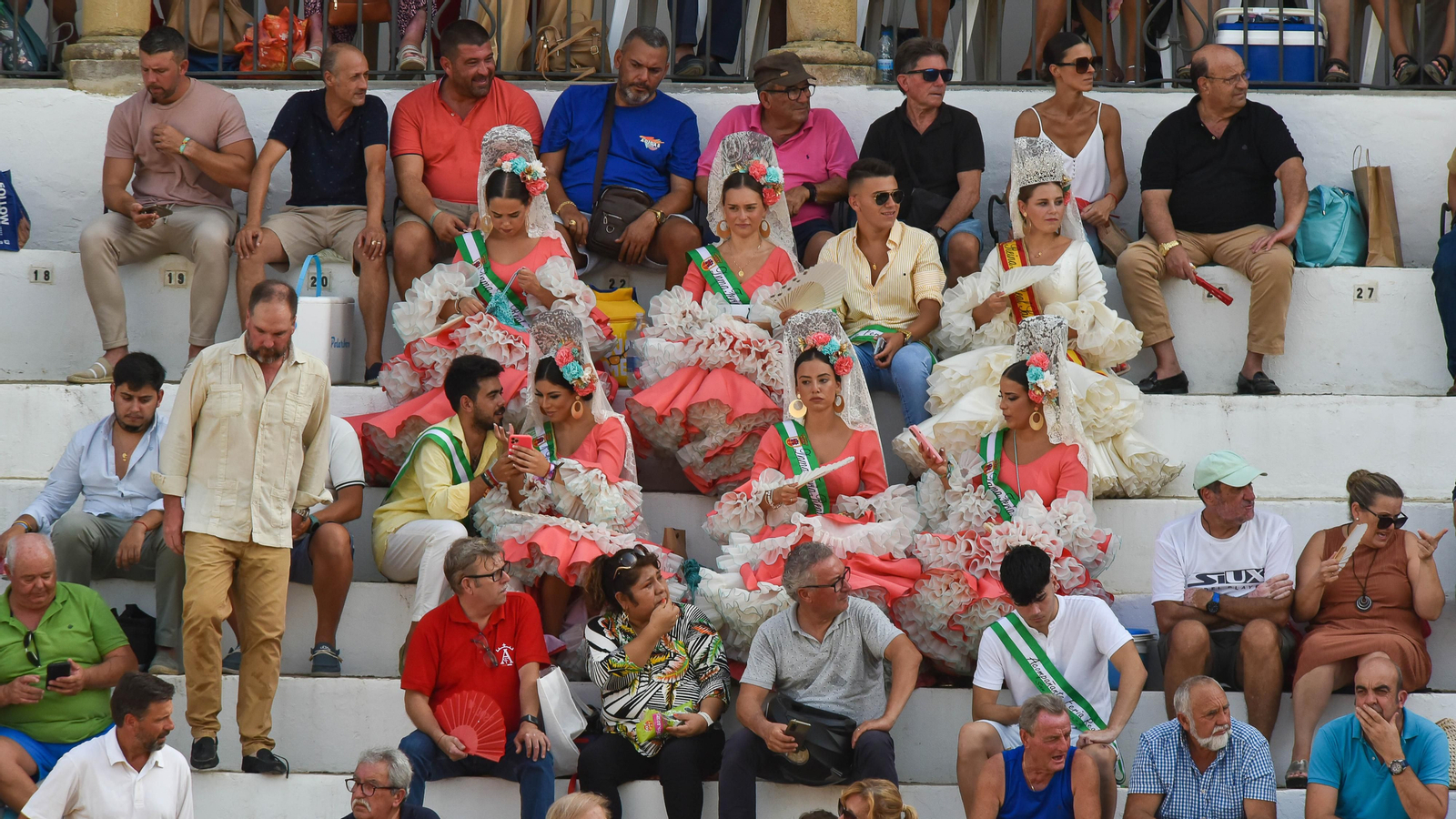 El festejo mixto de la Feria Real de San Roque, en imágenes