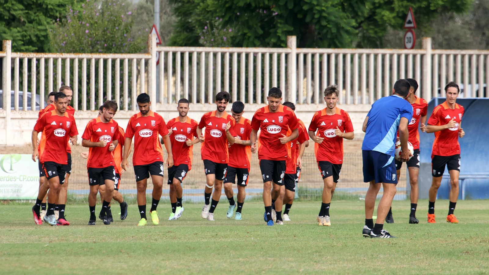 Imágenes del entrenamiento del Xerez CD en el 'Pepe Ravelo' de Chapín