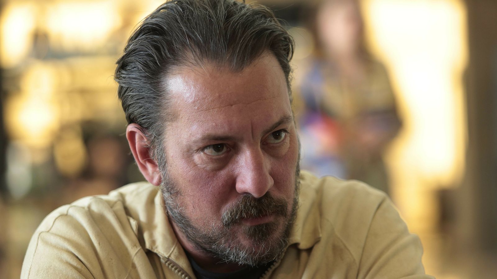 El escritor durante la charla con este periódico.