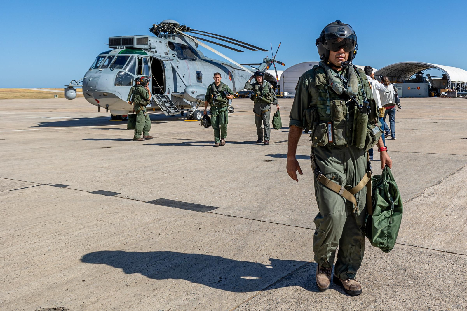 Imágenes de la Despedida del Sea King de la quinta escuadrilla
