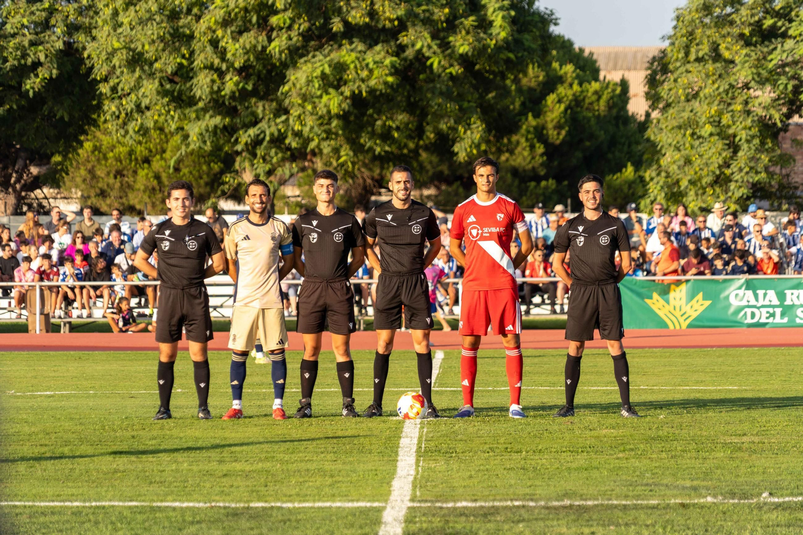 Imágenes del XXXIX Memorial Manuel González Rodríguez entre el Recreativo de Huelva - Sevilla Atlético