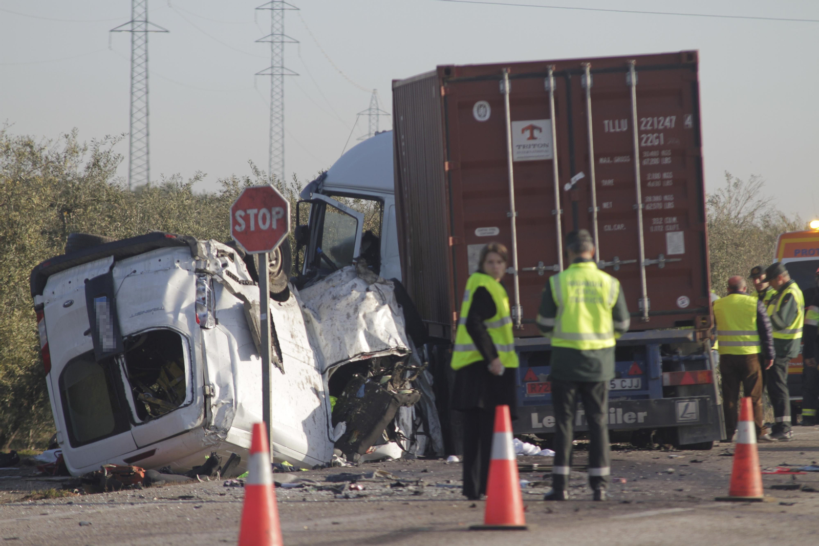 Estado de los vehículos implicados en el accidente de la A-394.