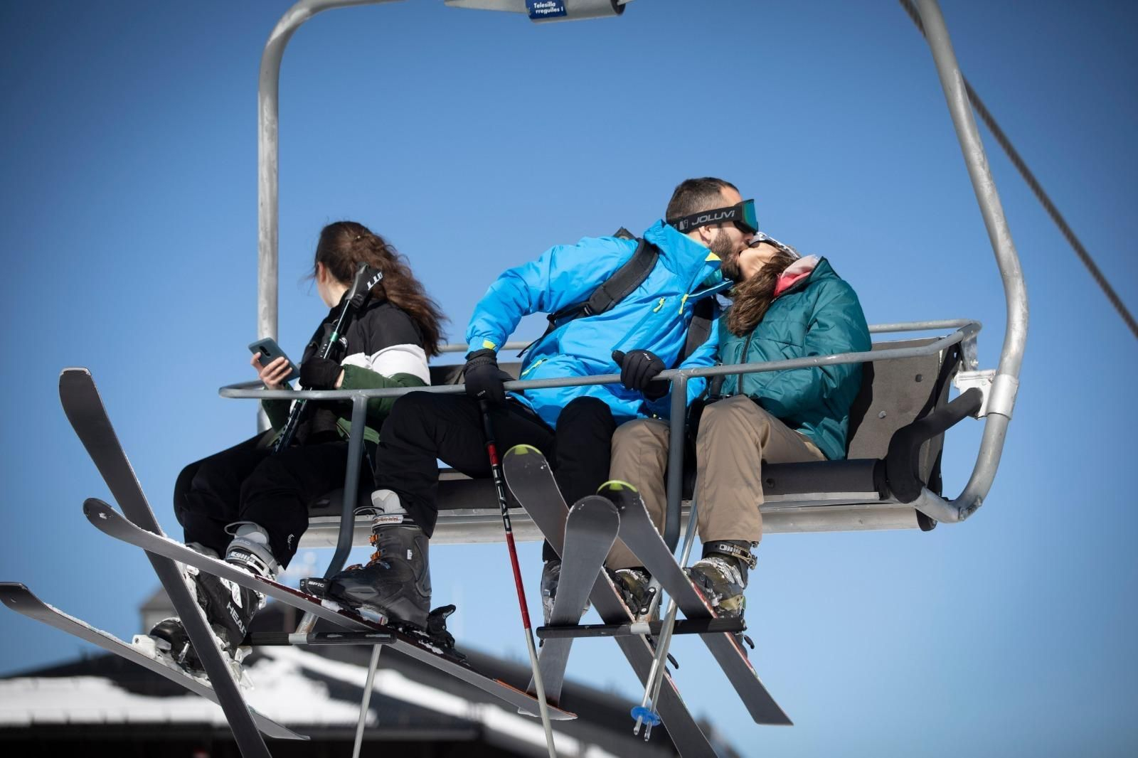 La jornada de esquí en Sierra Nevada, en imágenes