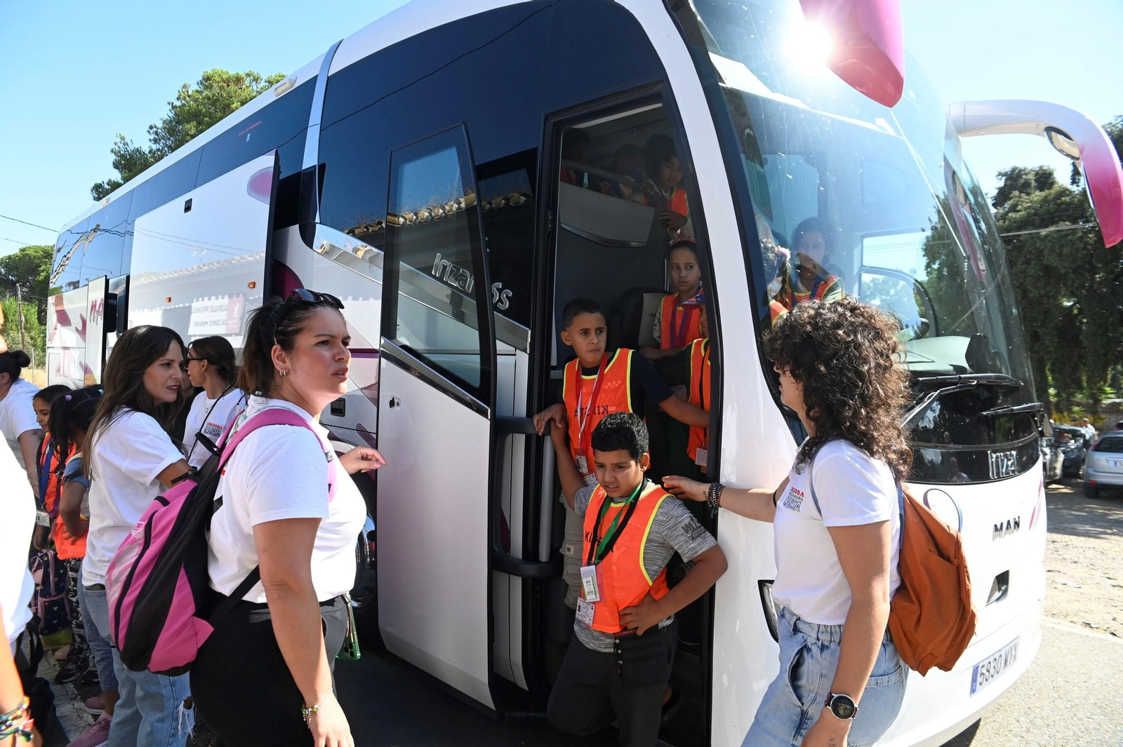 La llegada de los niños saharauis a Córdoba, en imágenes